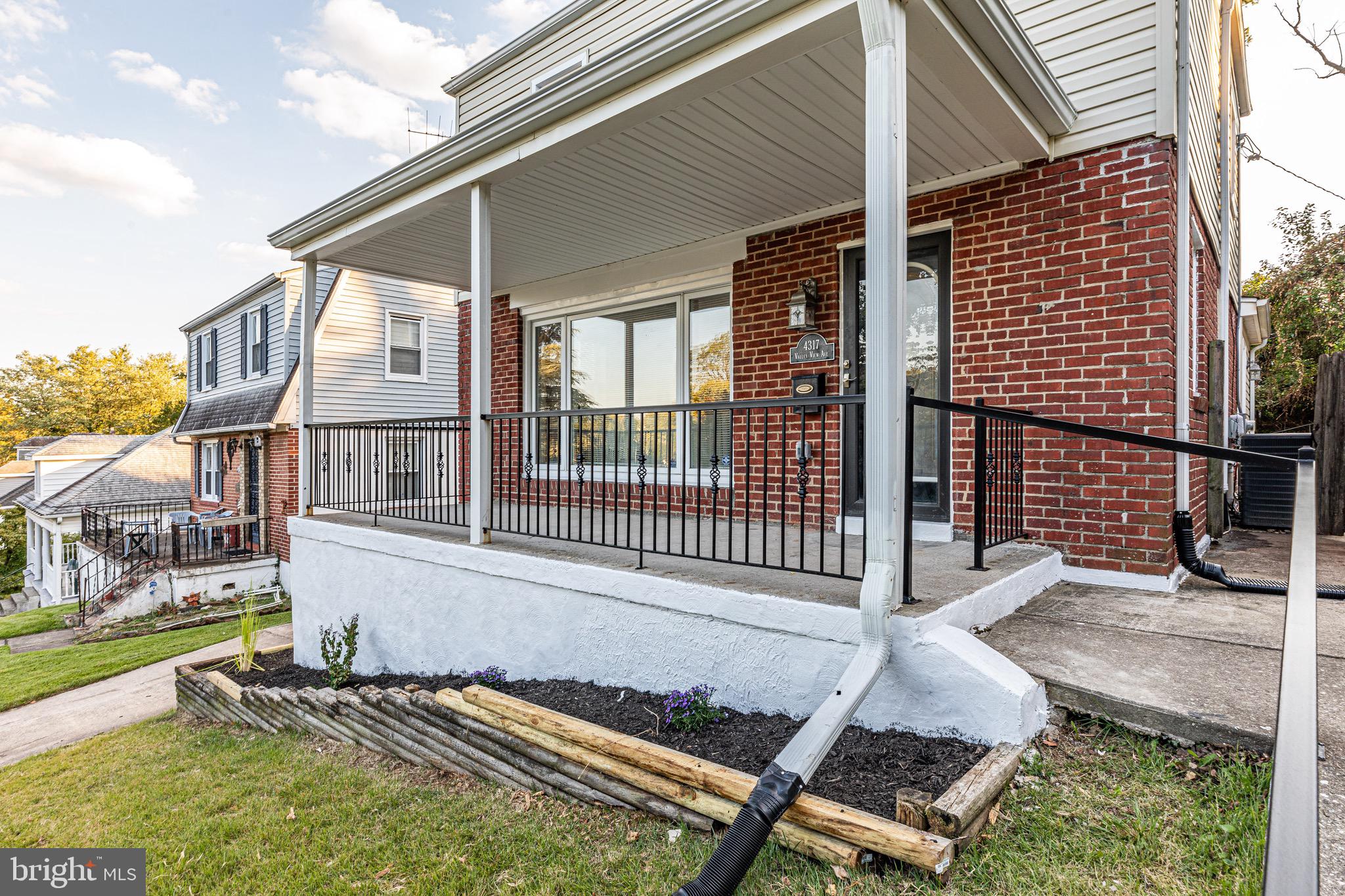 GARDENVILLE - Residential