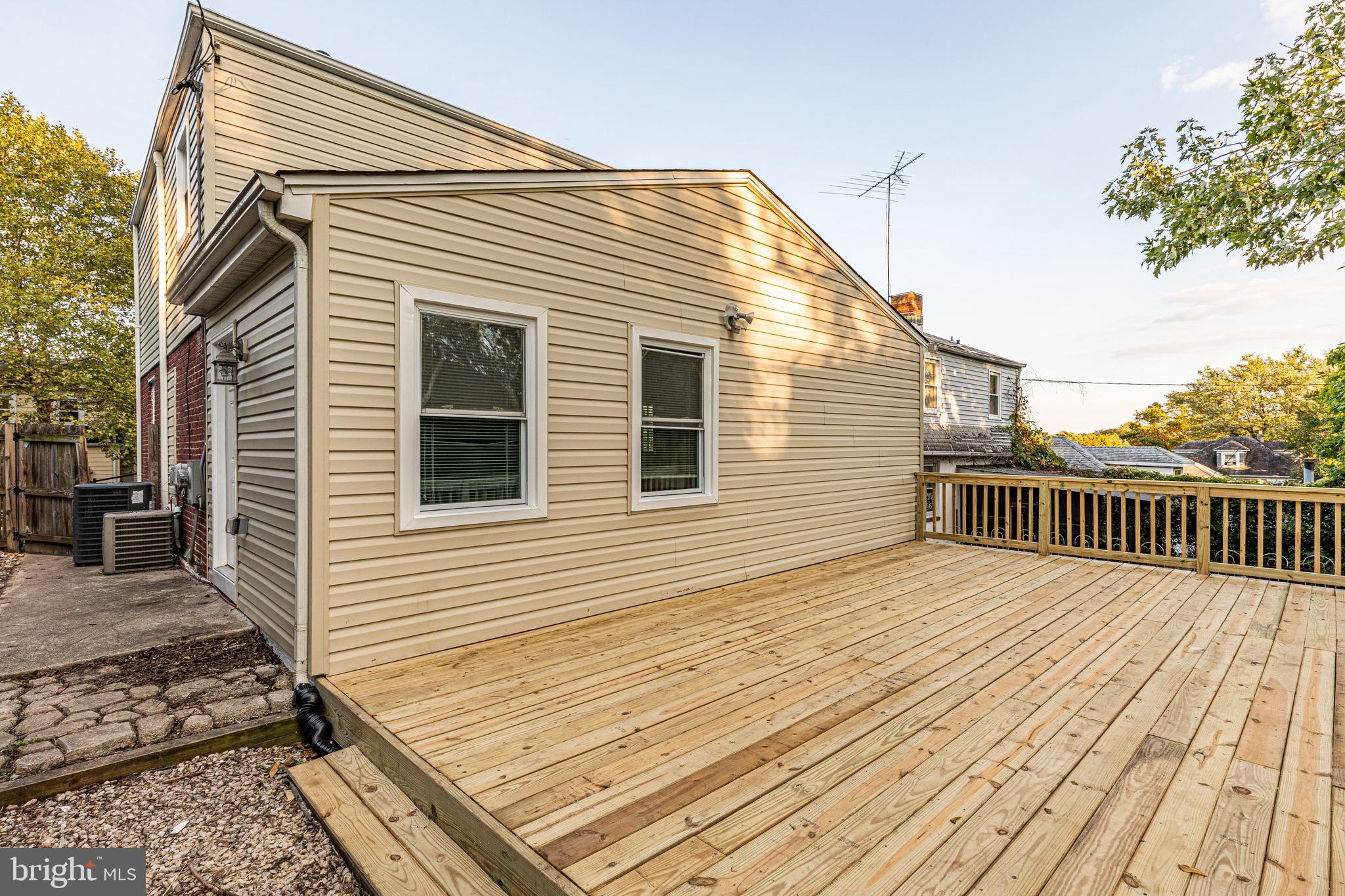 GARDENVILLE - Residential