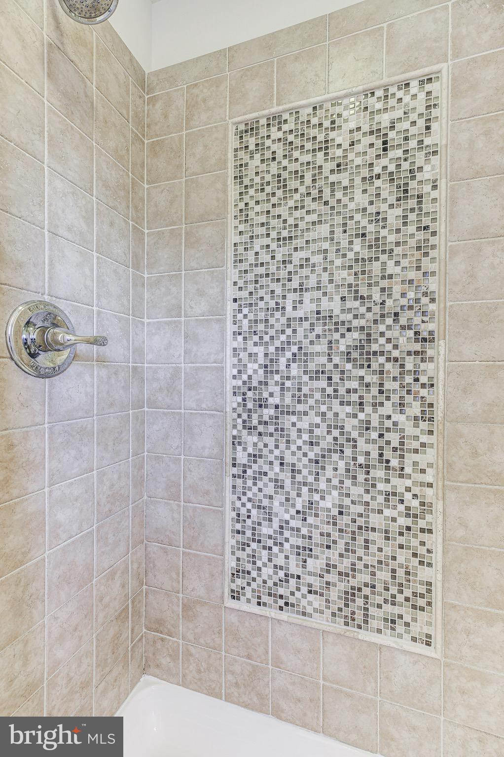 GARDENVILLE - Residential