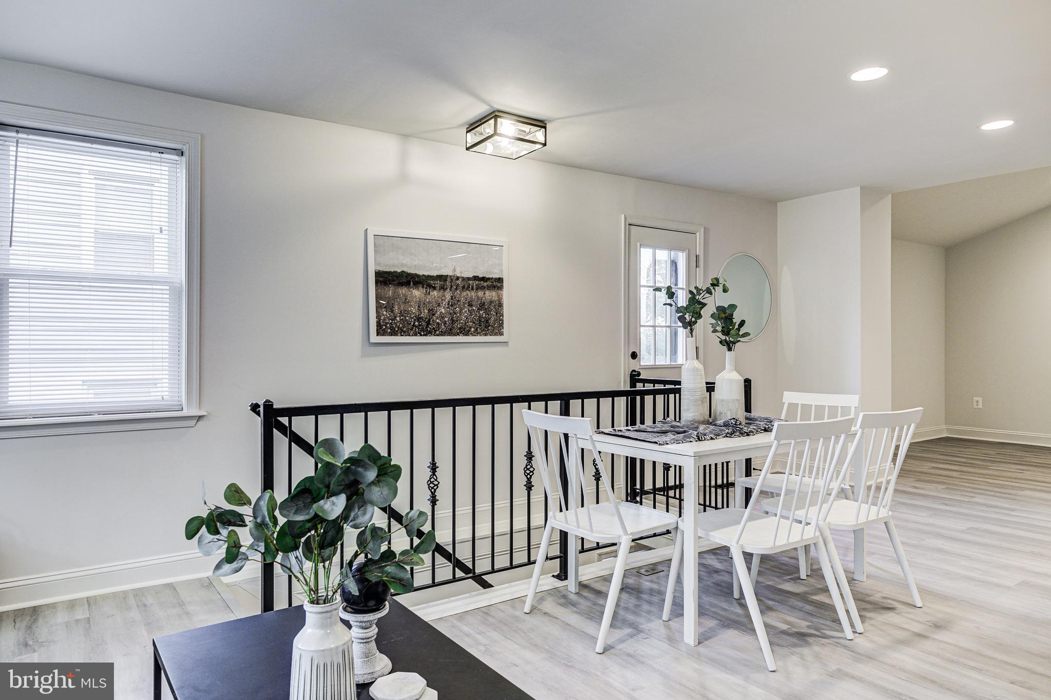 GARDENVILLE - Residential