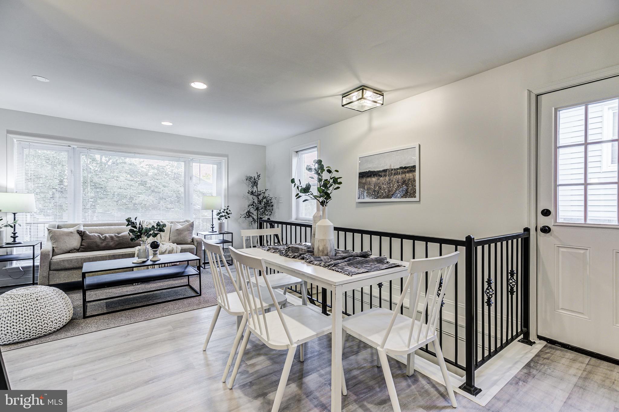 GARDENVILLE - Residential