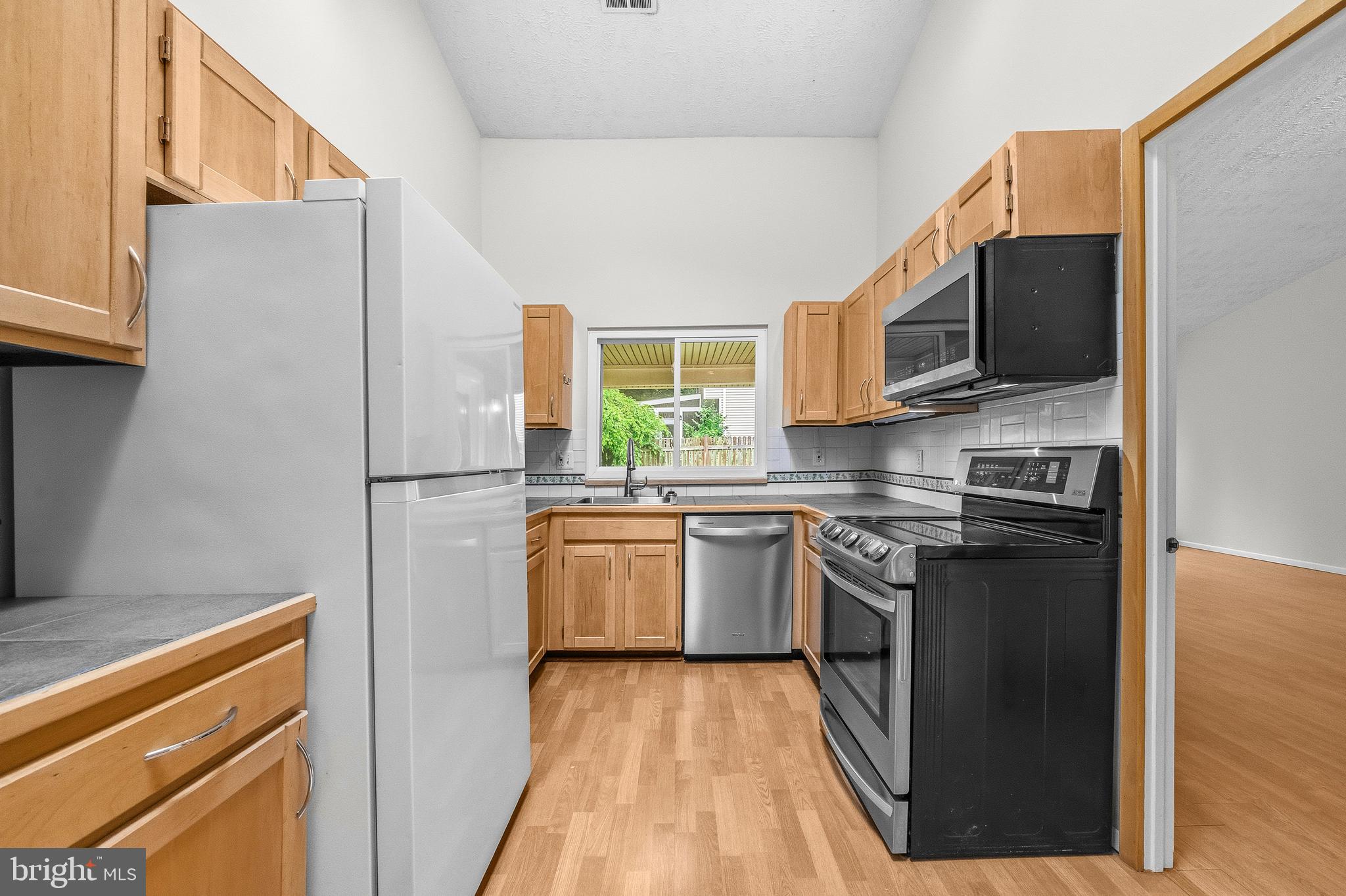 BONNIE BRAE - Residential
