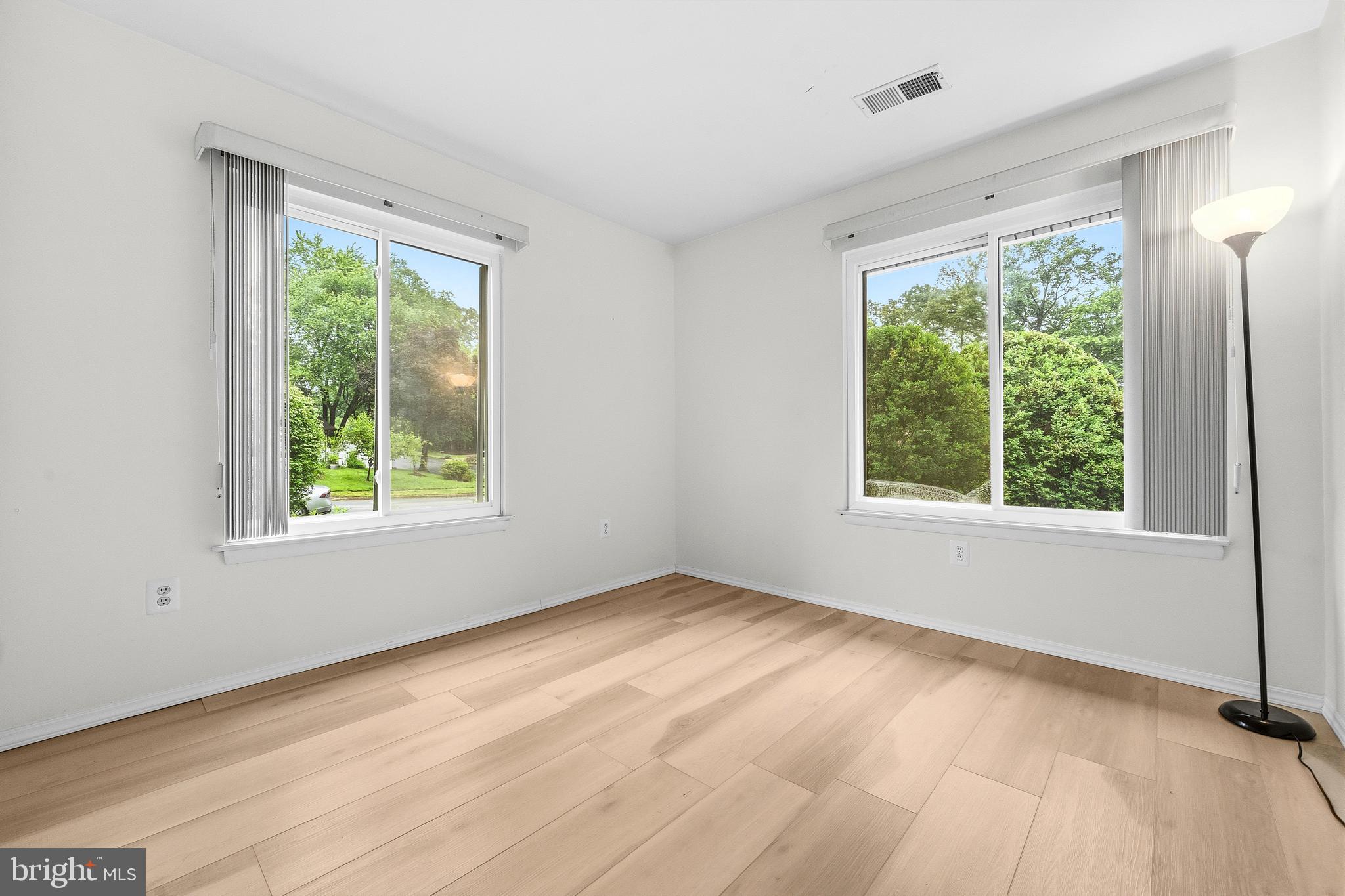 BONNIE BRAE - Residential