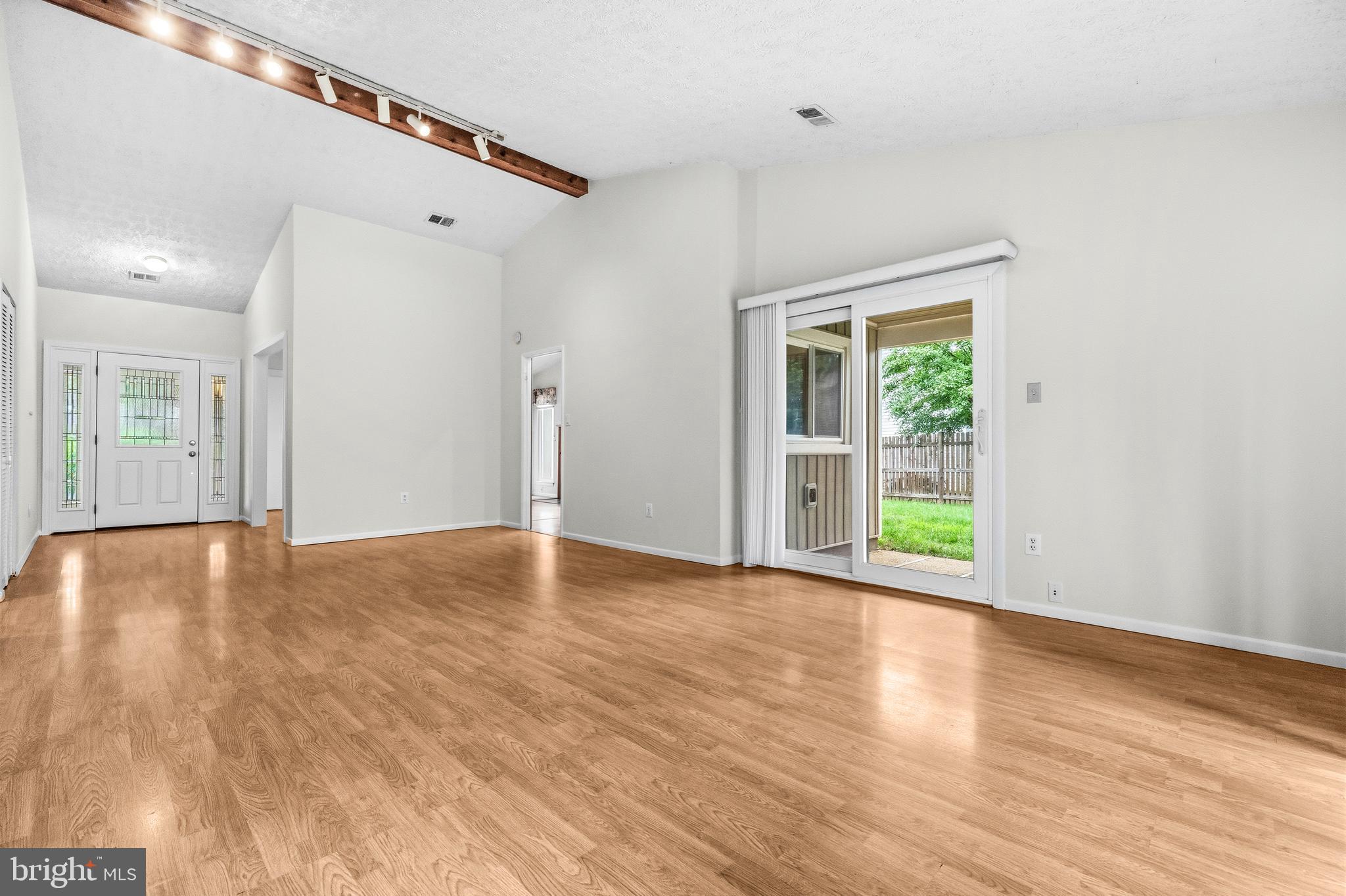 BONNIE BRAE - Residential