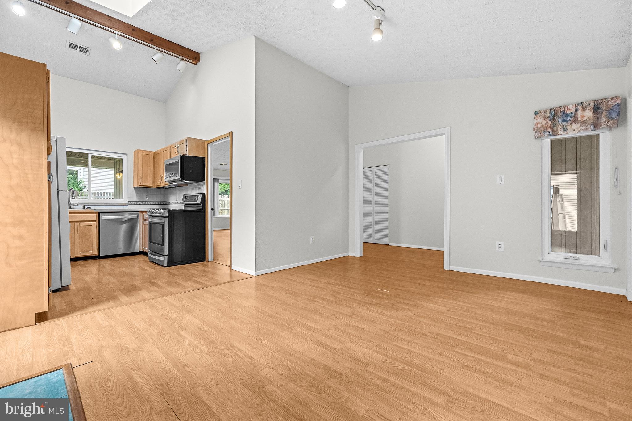 BONNIE BRAE - Residential