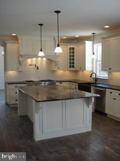 2061 SUNRISE DRIVE LOT 6