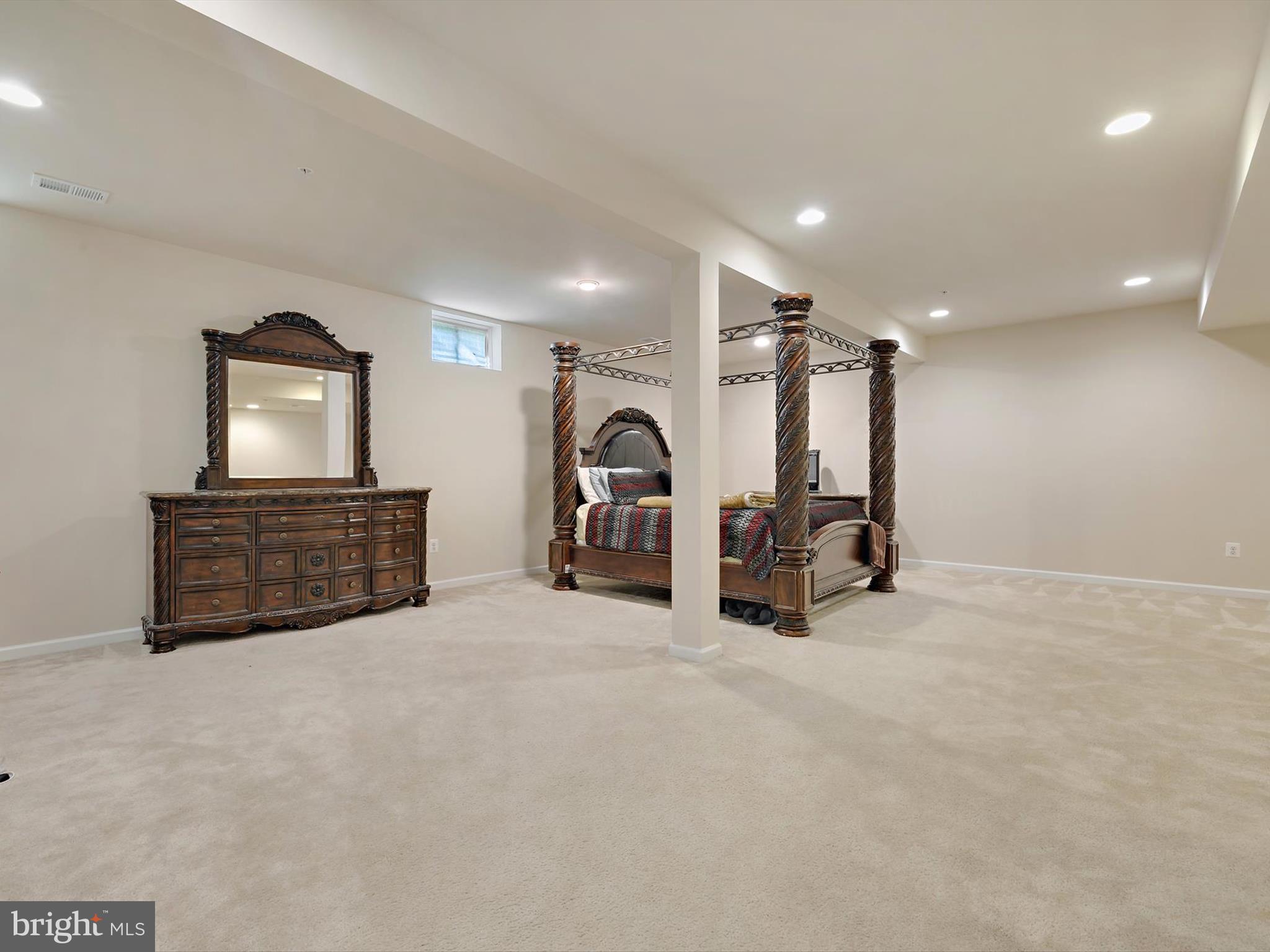 CANTER CREEK - Residential