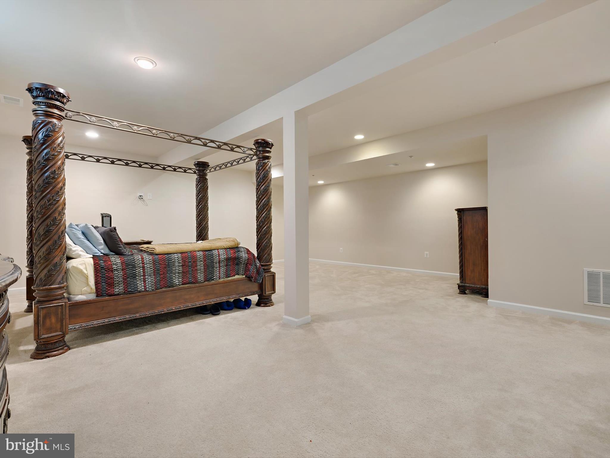 CANTER CREEK - Residential