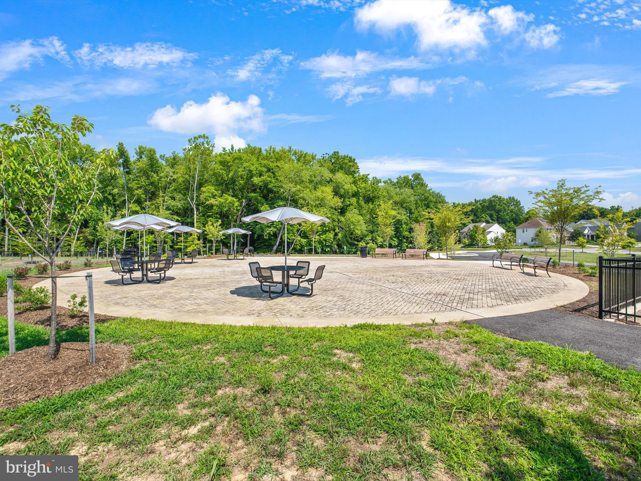 CANTER CREEK - Residential