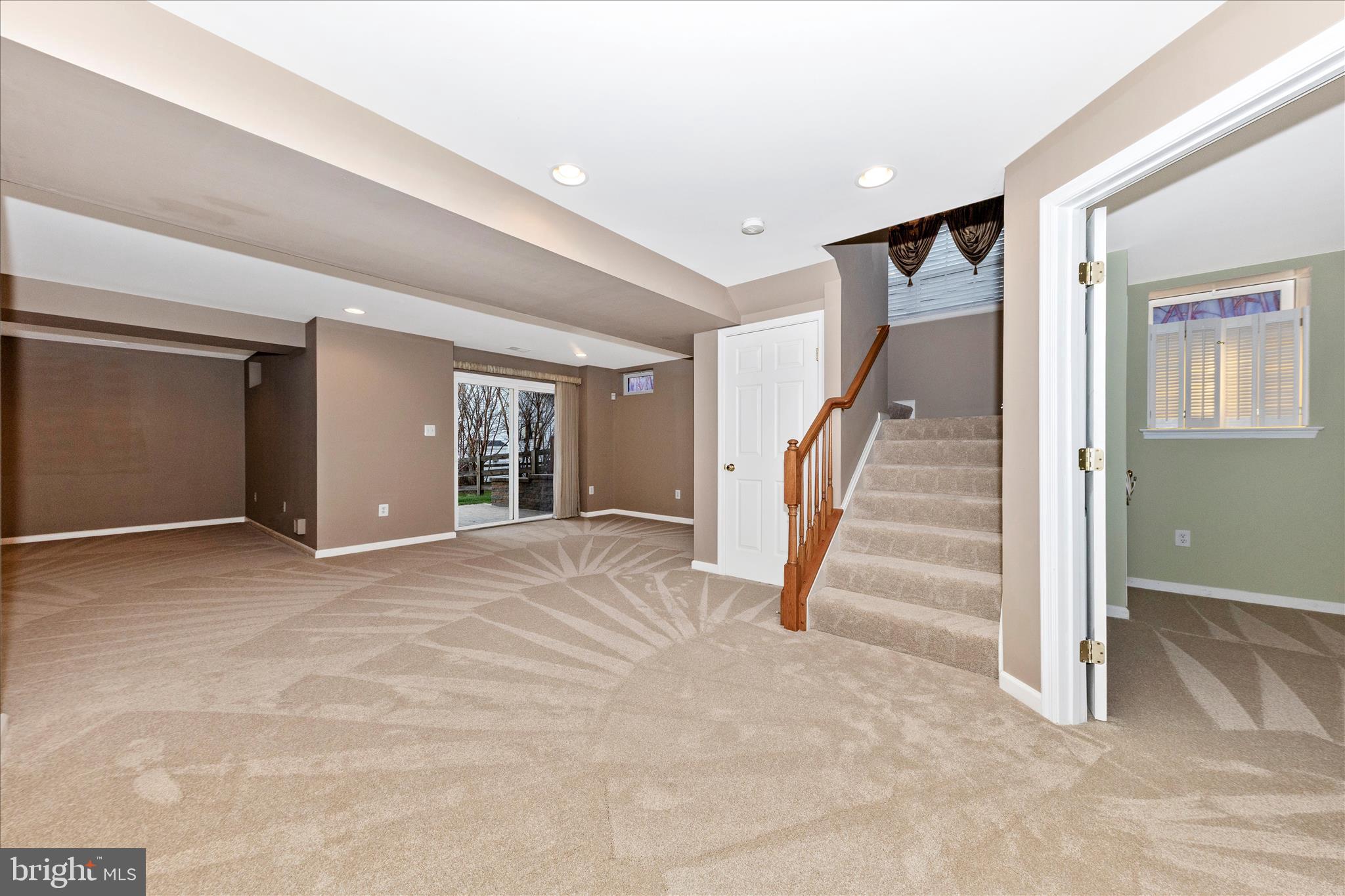 GALYN MANOR - Residential