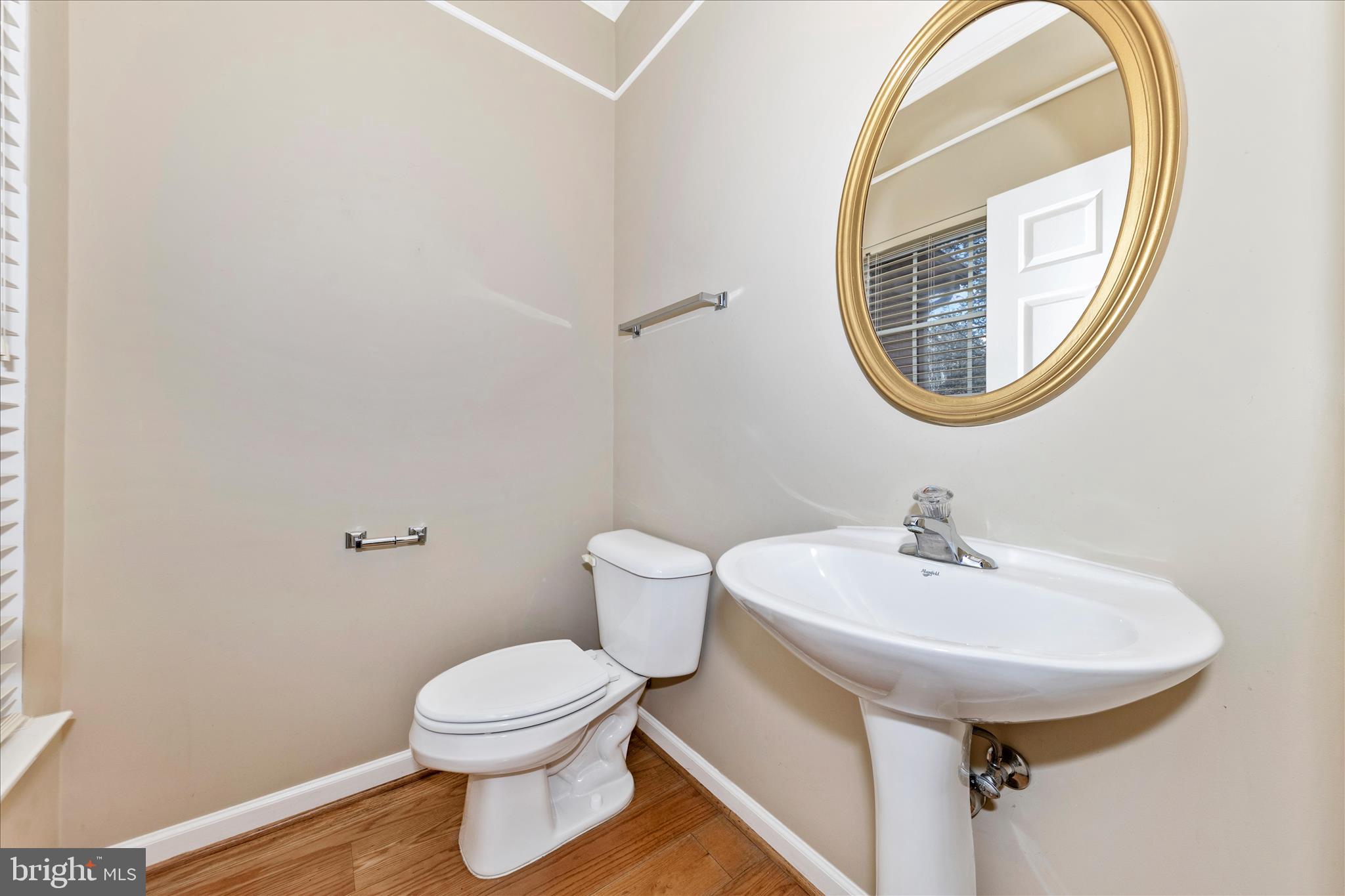 GALYN MANOR - Residential