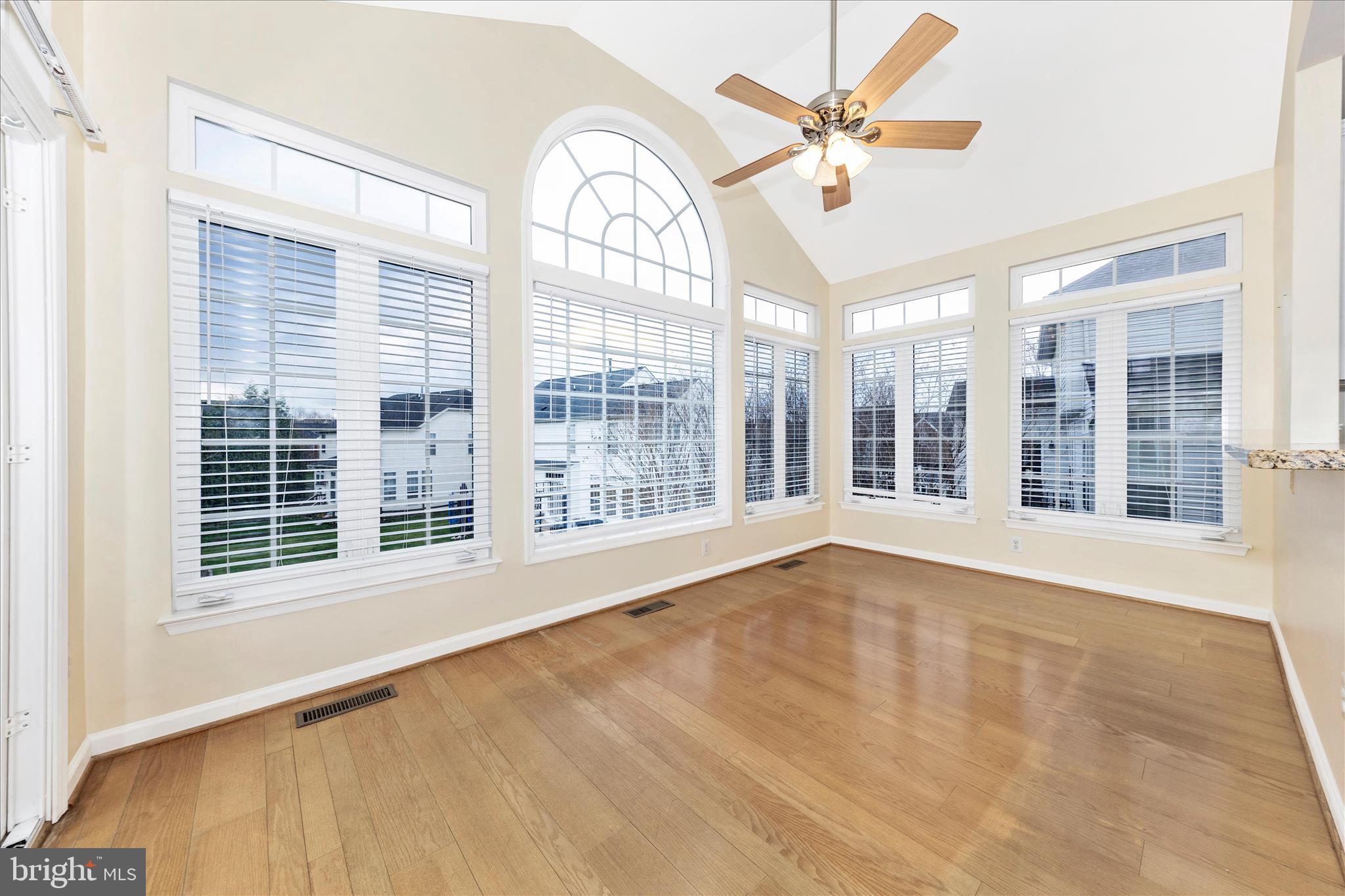 GALYN MANOR - Residential