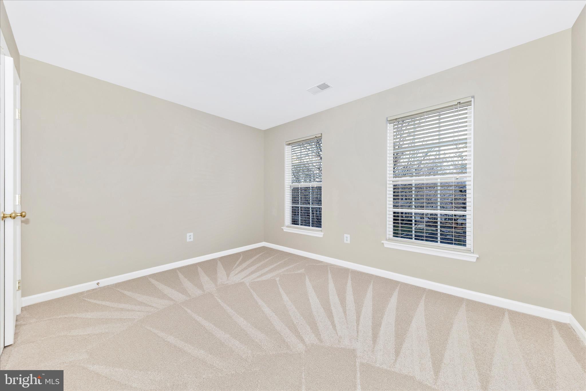 GALYN MANOR - Residential