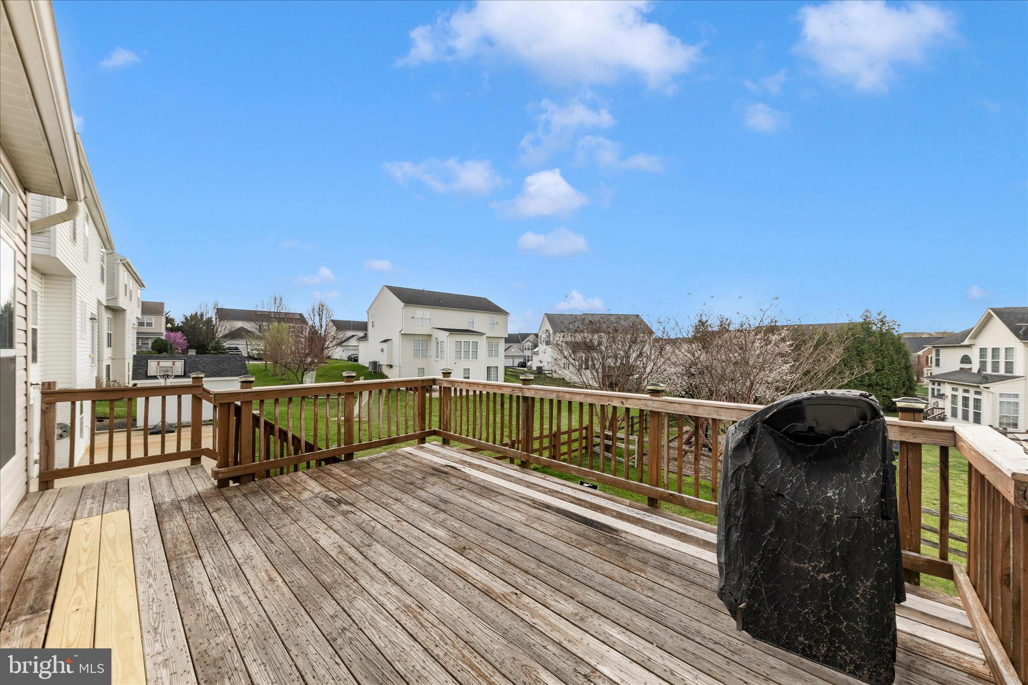 GALYN MANOR - Residential