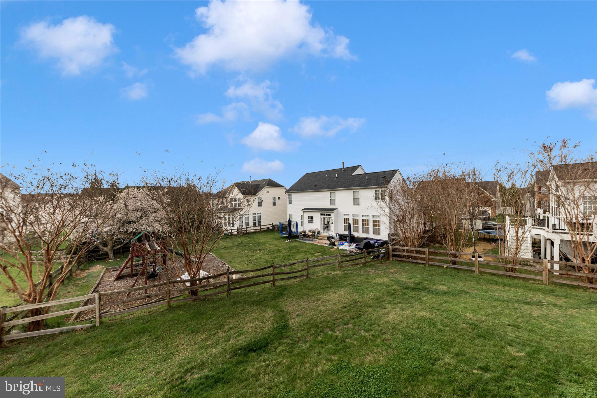 GALYN MANOR - Residential