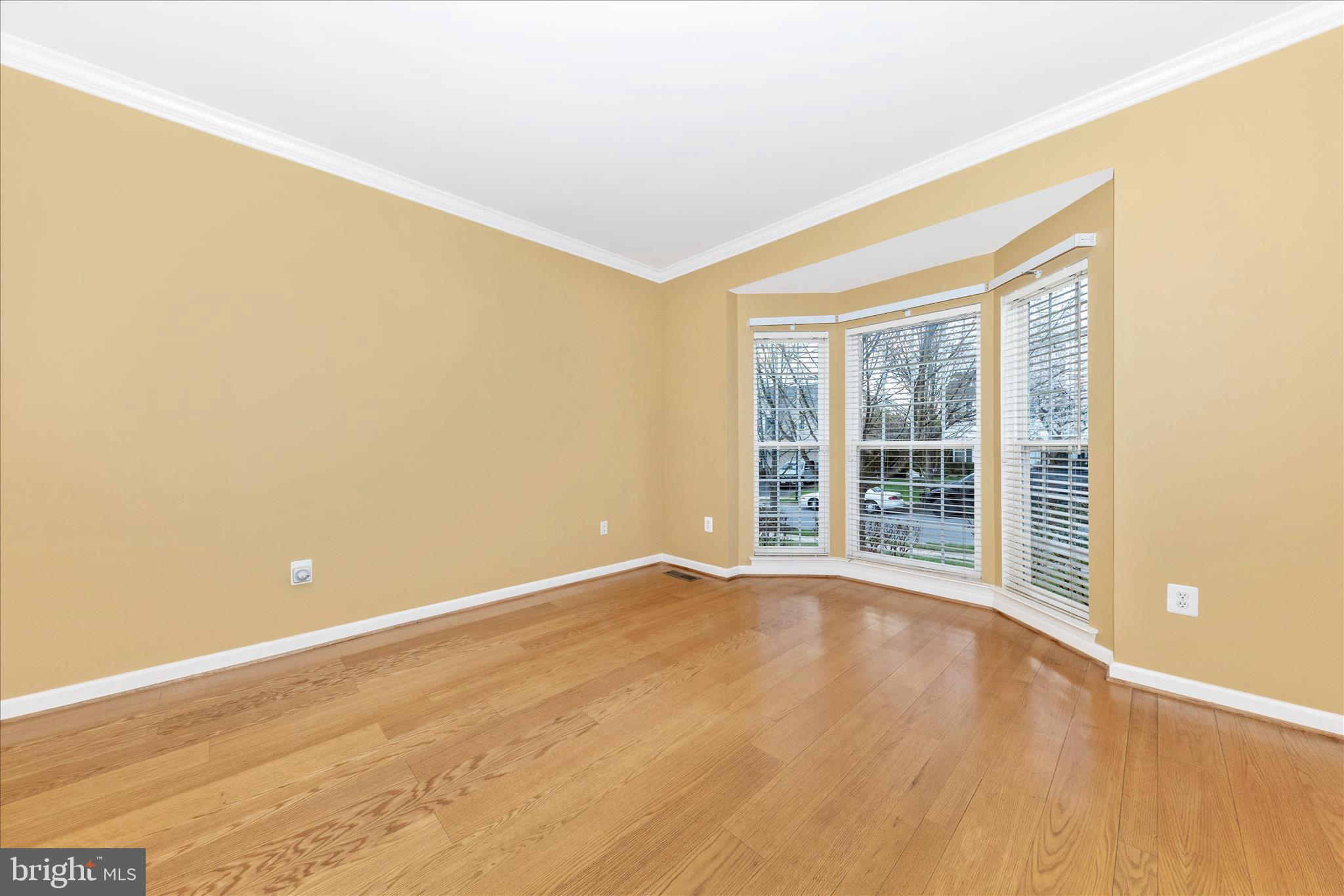 GALYN MANOR - Residential