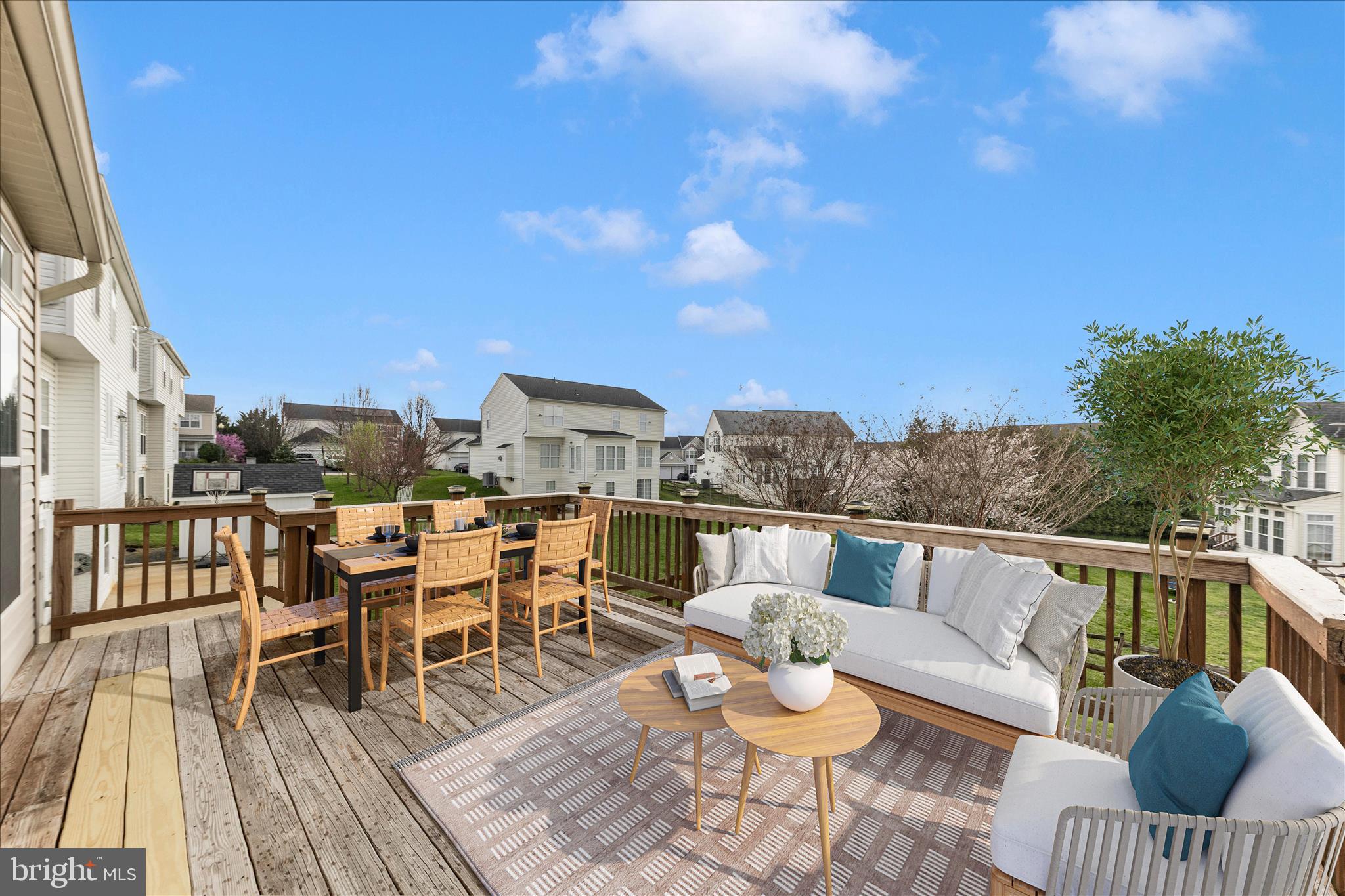 GALYN MANOR - Residential