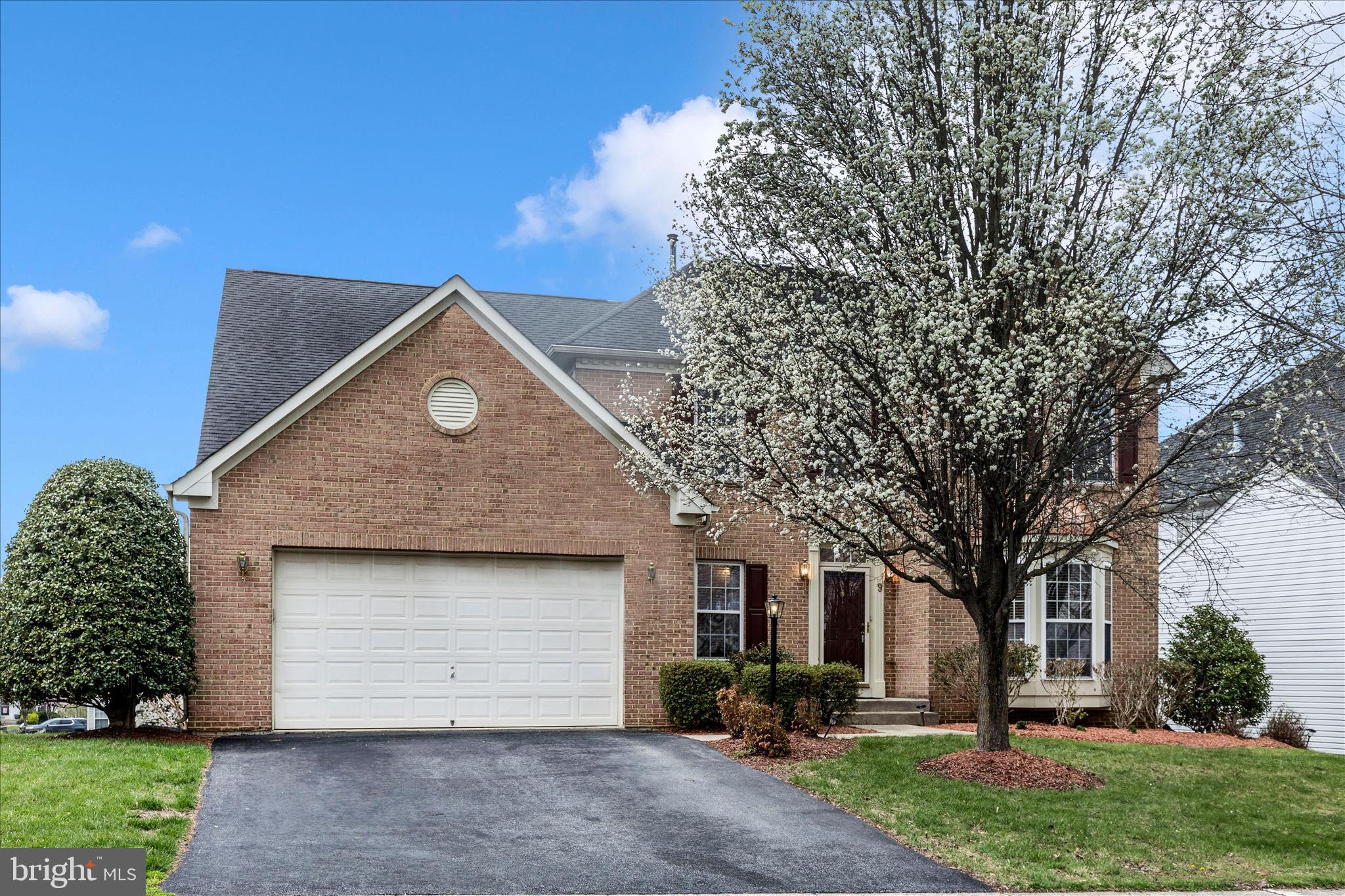 GALYN MANOR - Residential