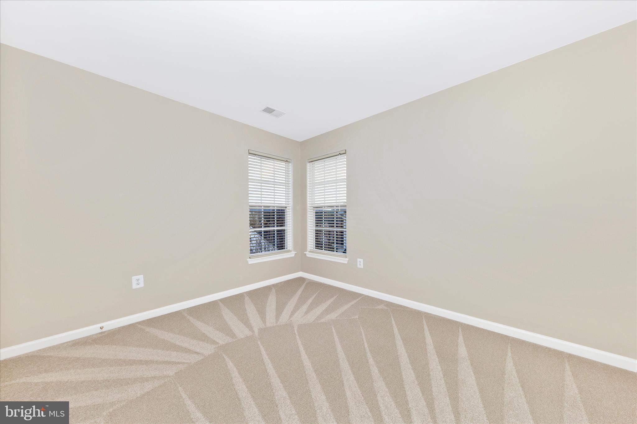 GALYN MANOR - Residential