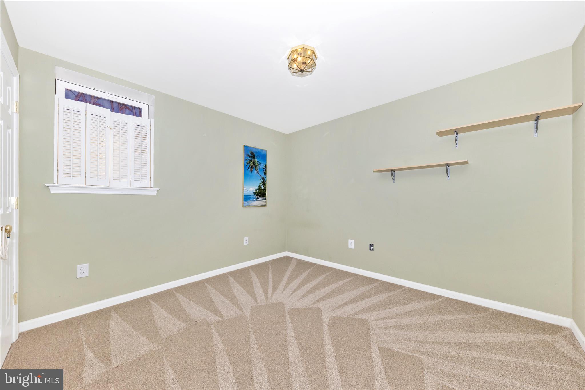 GALYN MANOR - Residential