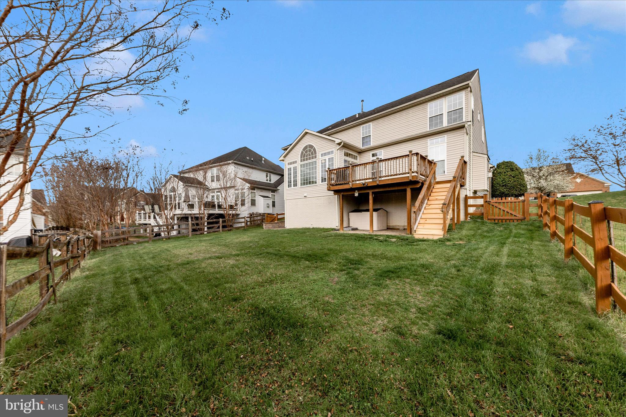 GALYN MANOR - Residential