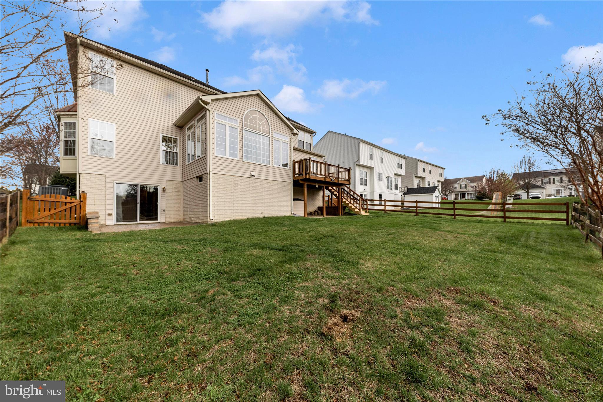 GALYN MANOR - Residential