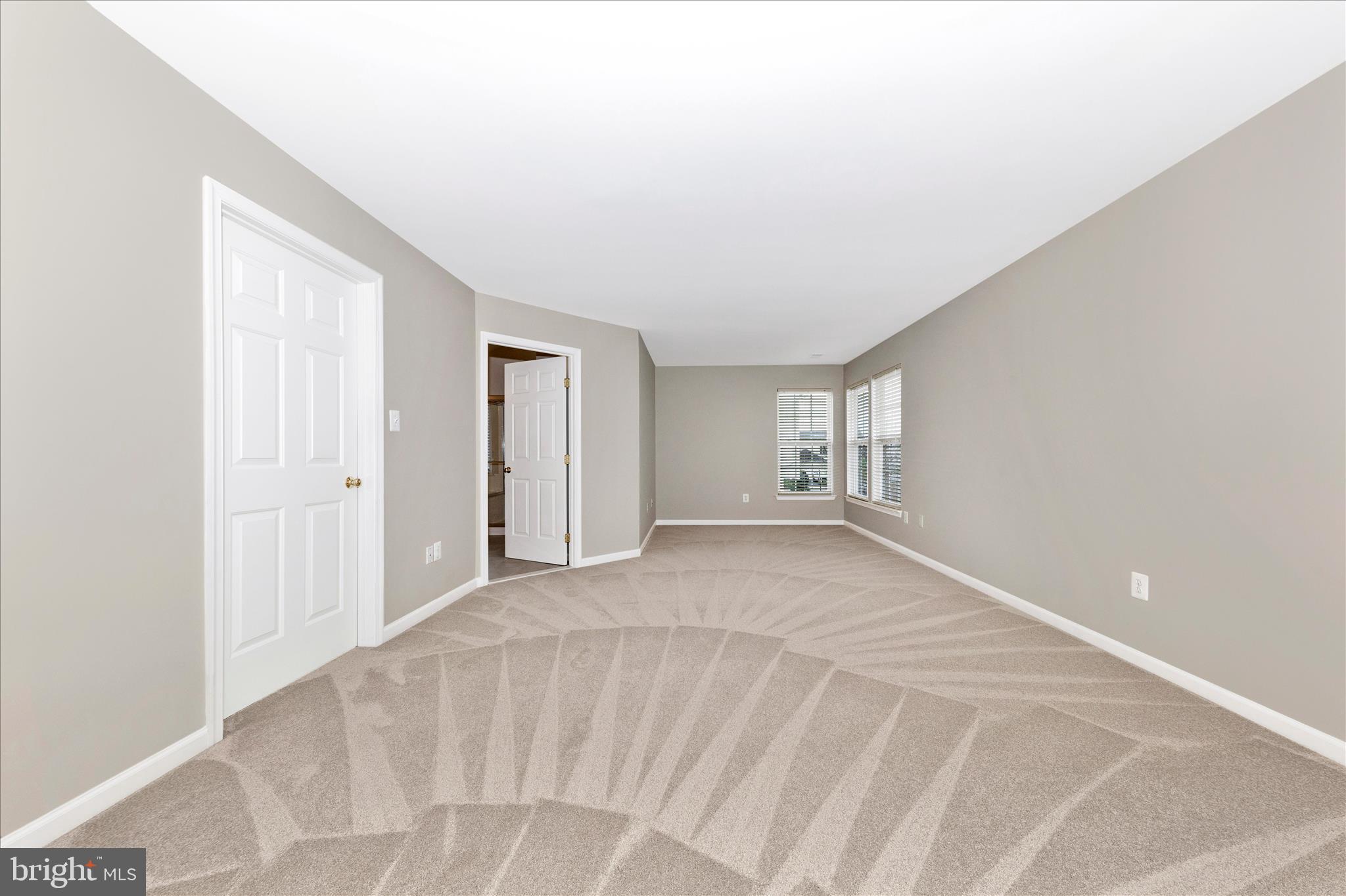 GALYN MANOR - Residential