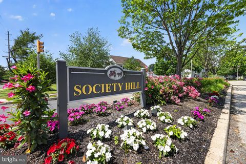 Photo of 633 Society Hill, CHERRY HILL, NJ 08003 (MLS # NJCD2118194)