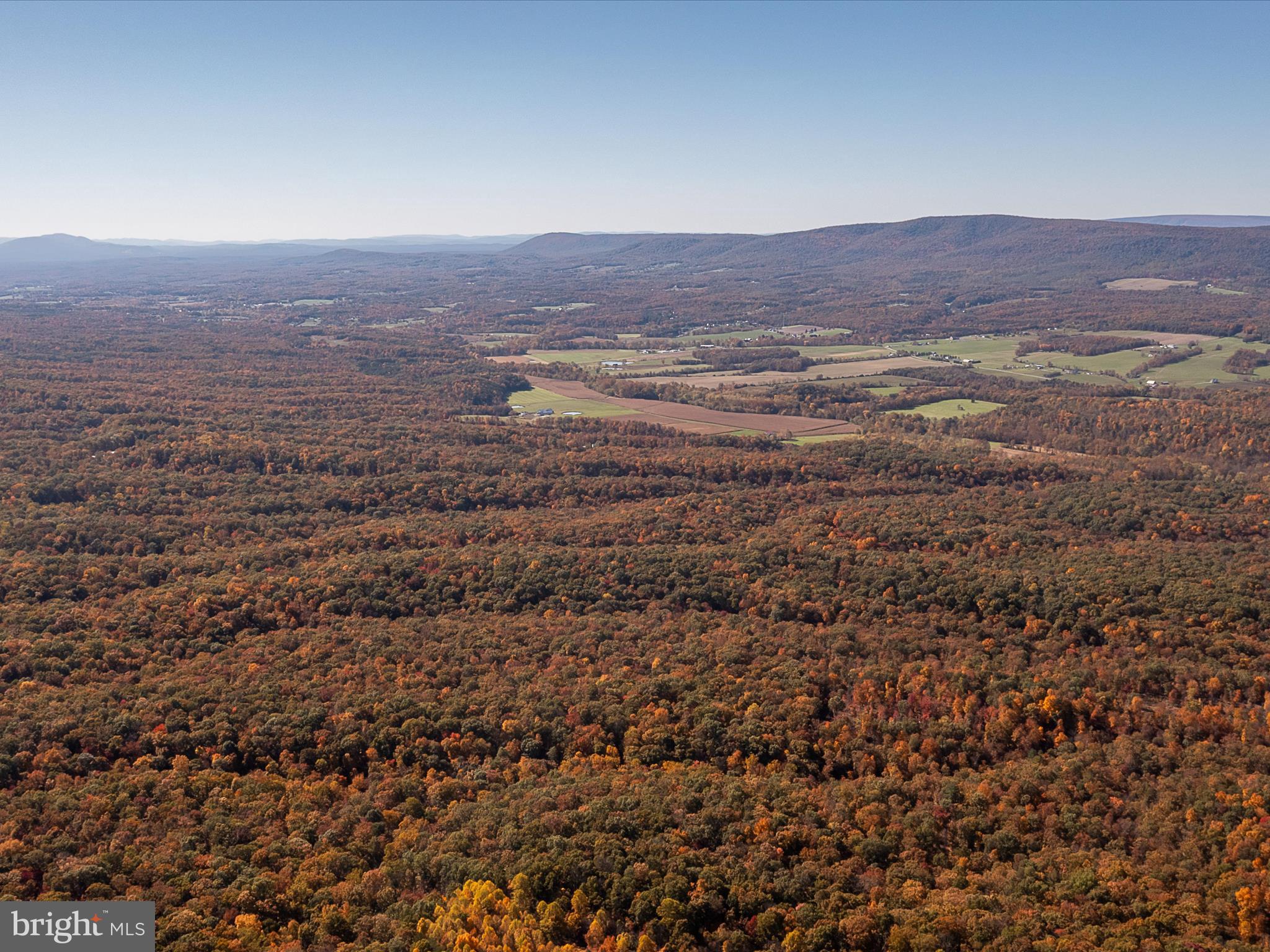 TUSCARORA PIKE - Land