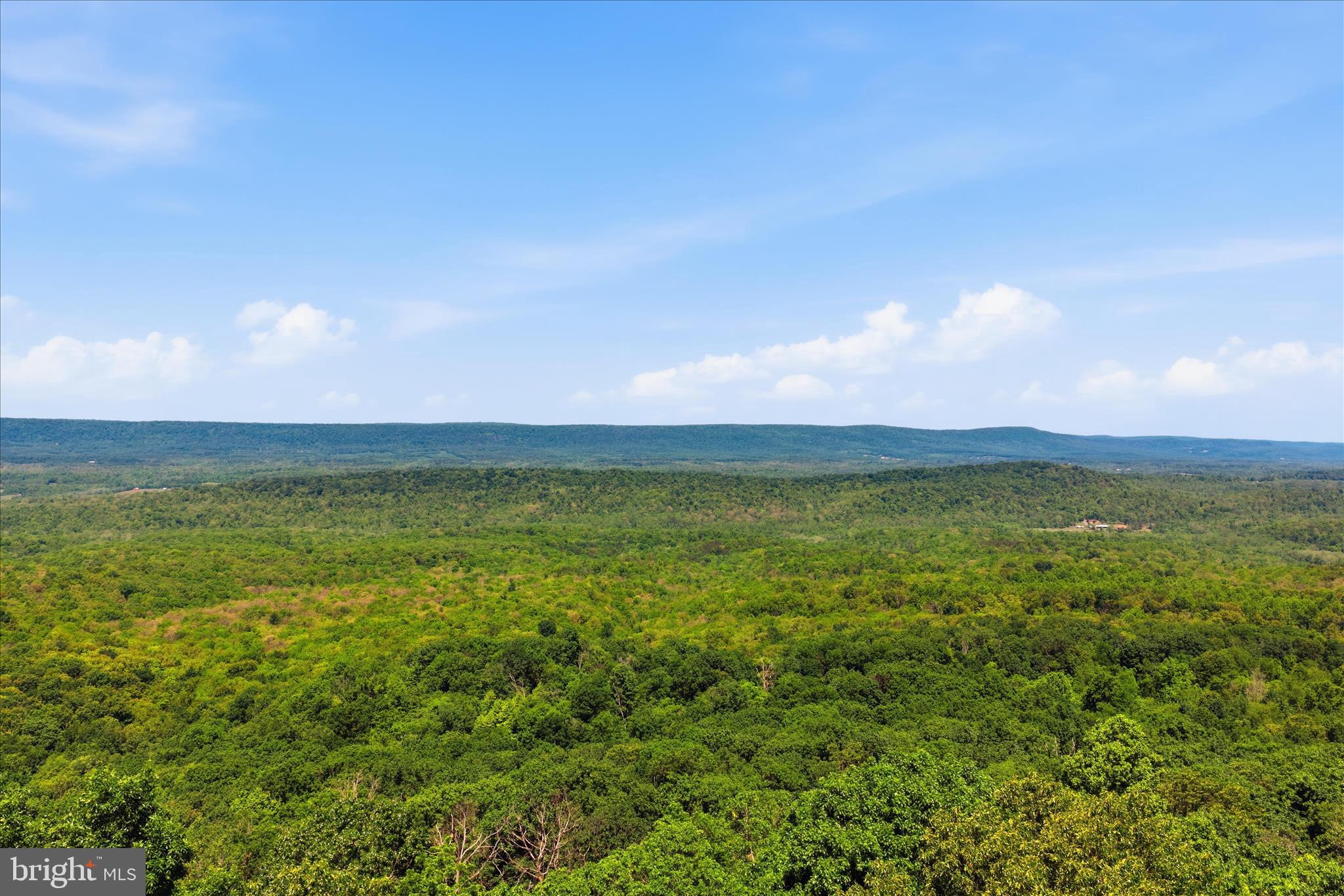 TUSCARORA PIKE - Land