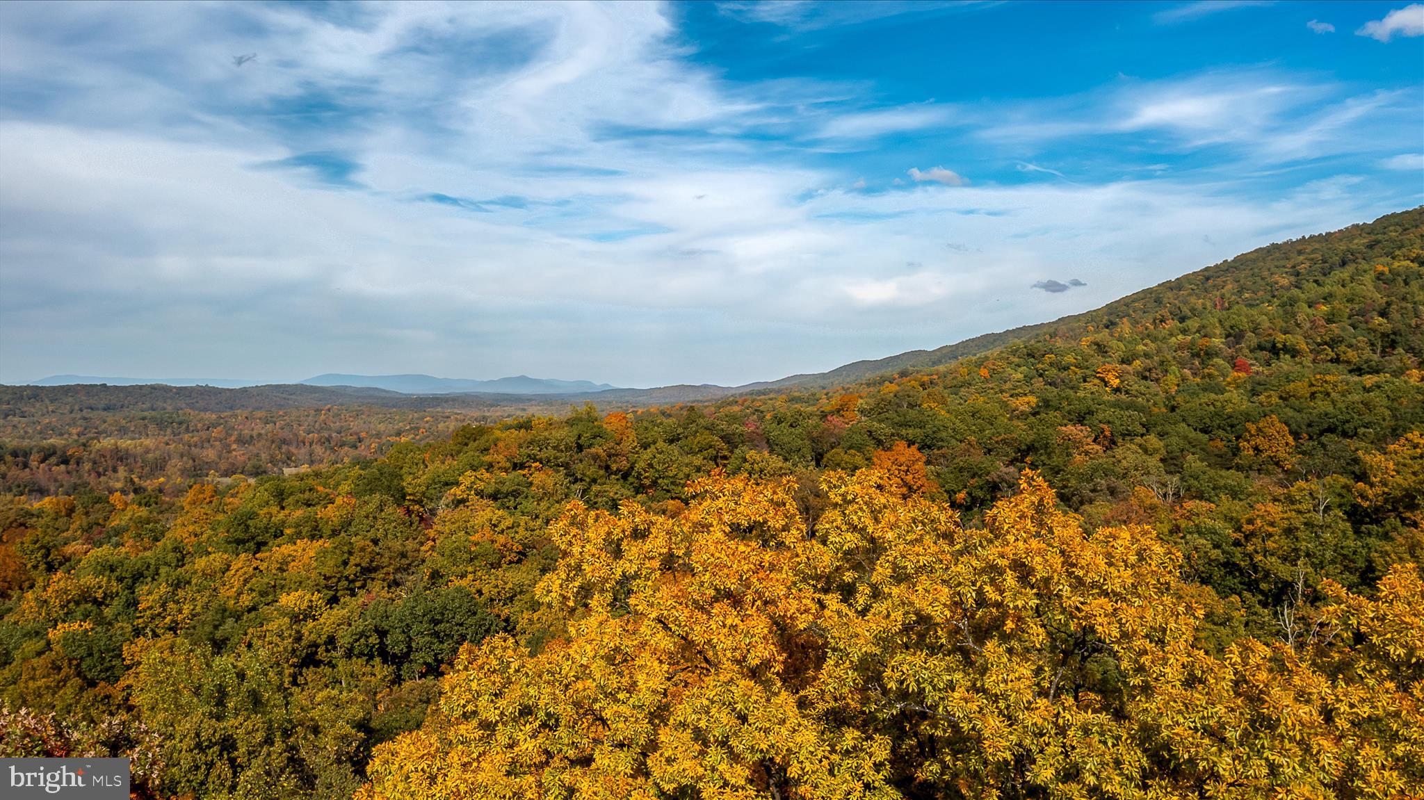 TUSCARORA PIKE - Land