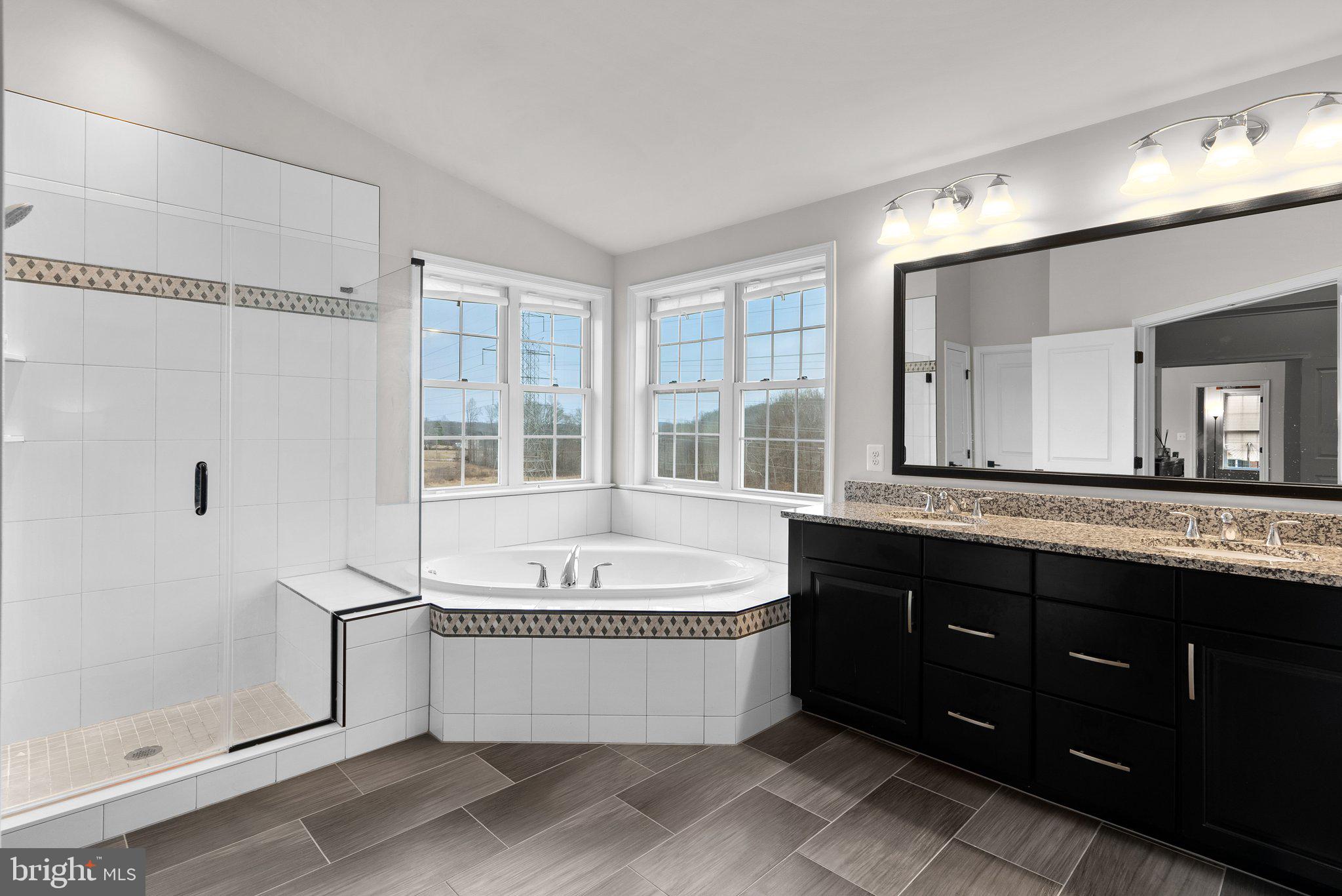 MARLBORO RIDGE - Residential