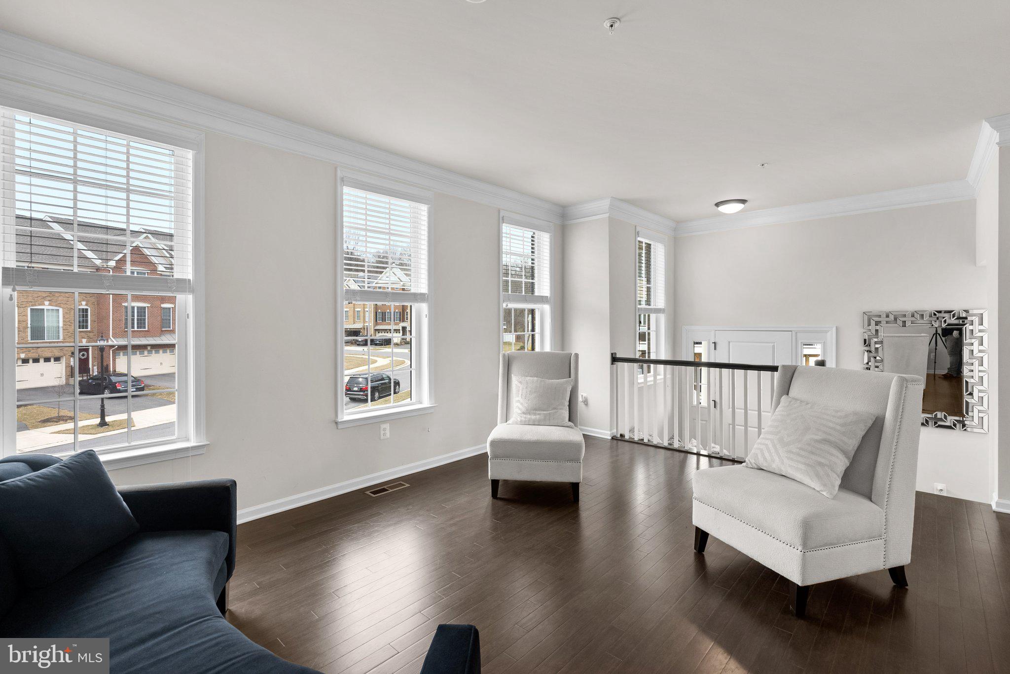 MARLBORO RIDGE - Residential