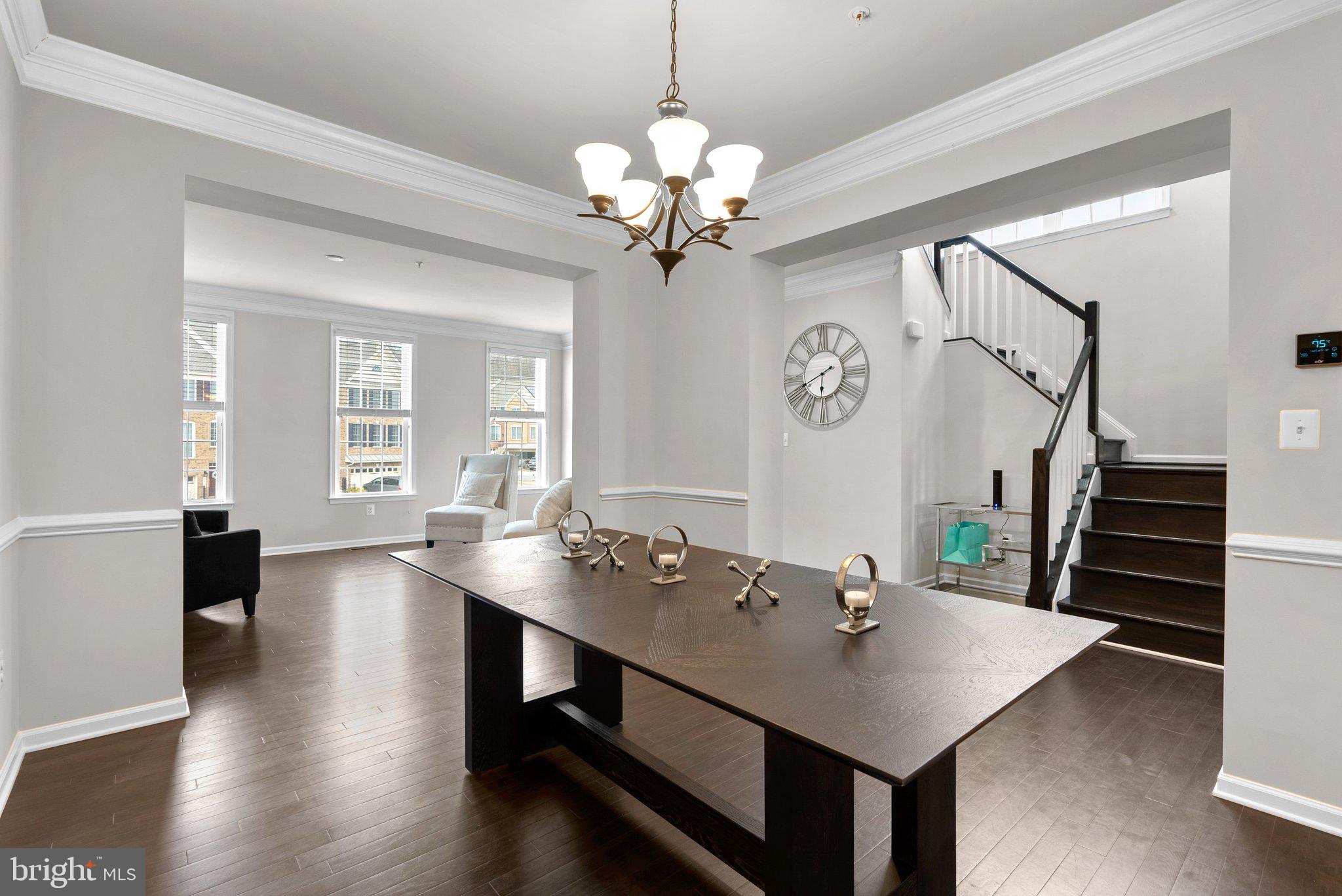 MARLBORO RIDGE - Residential