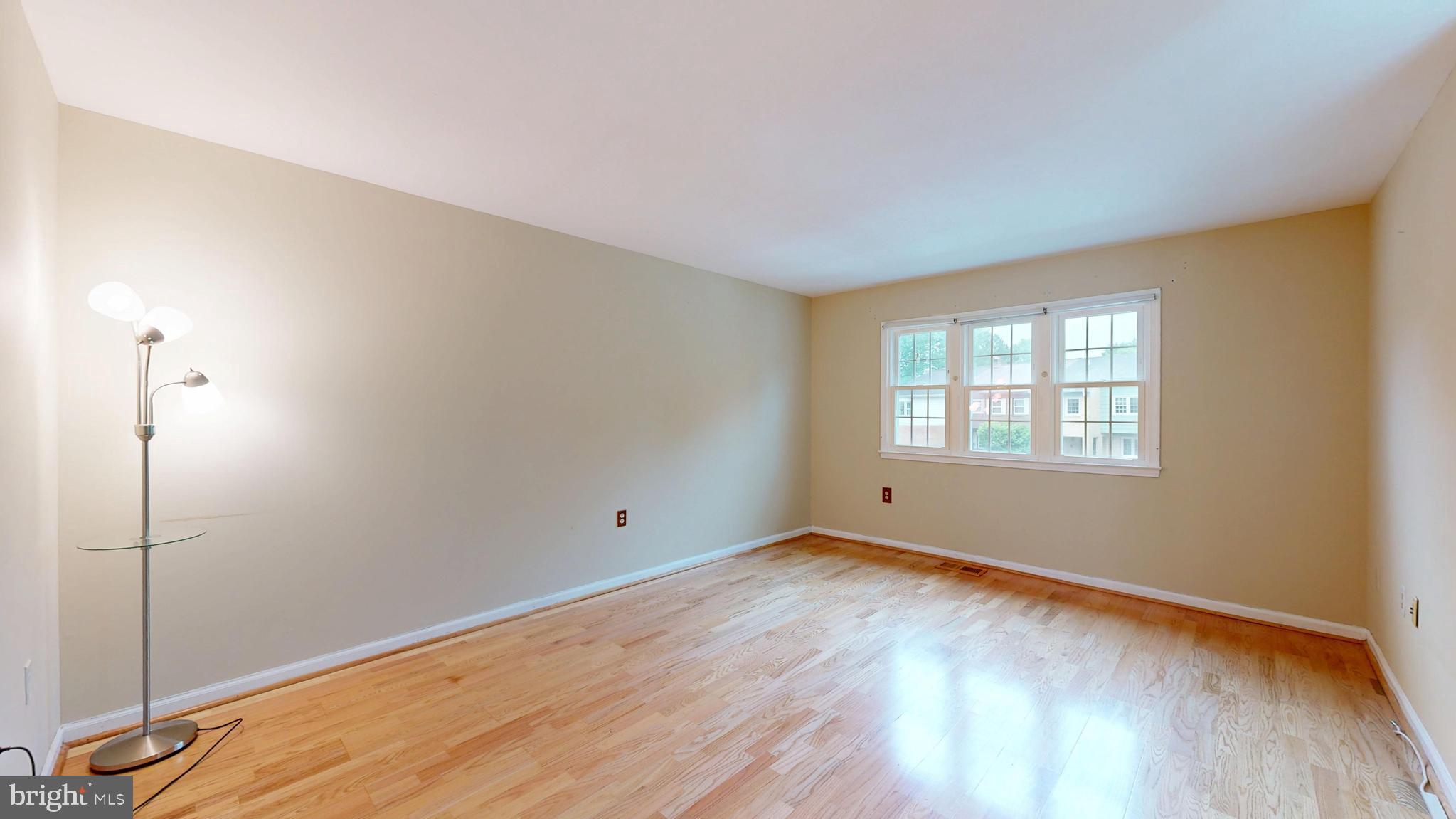 TOWNES OF MOOREFIELD - Residential