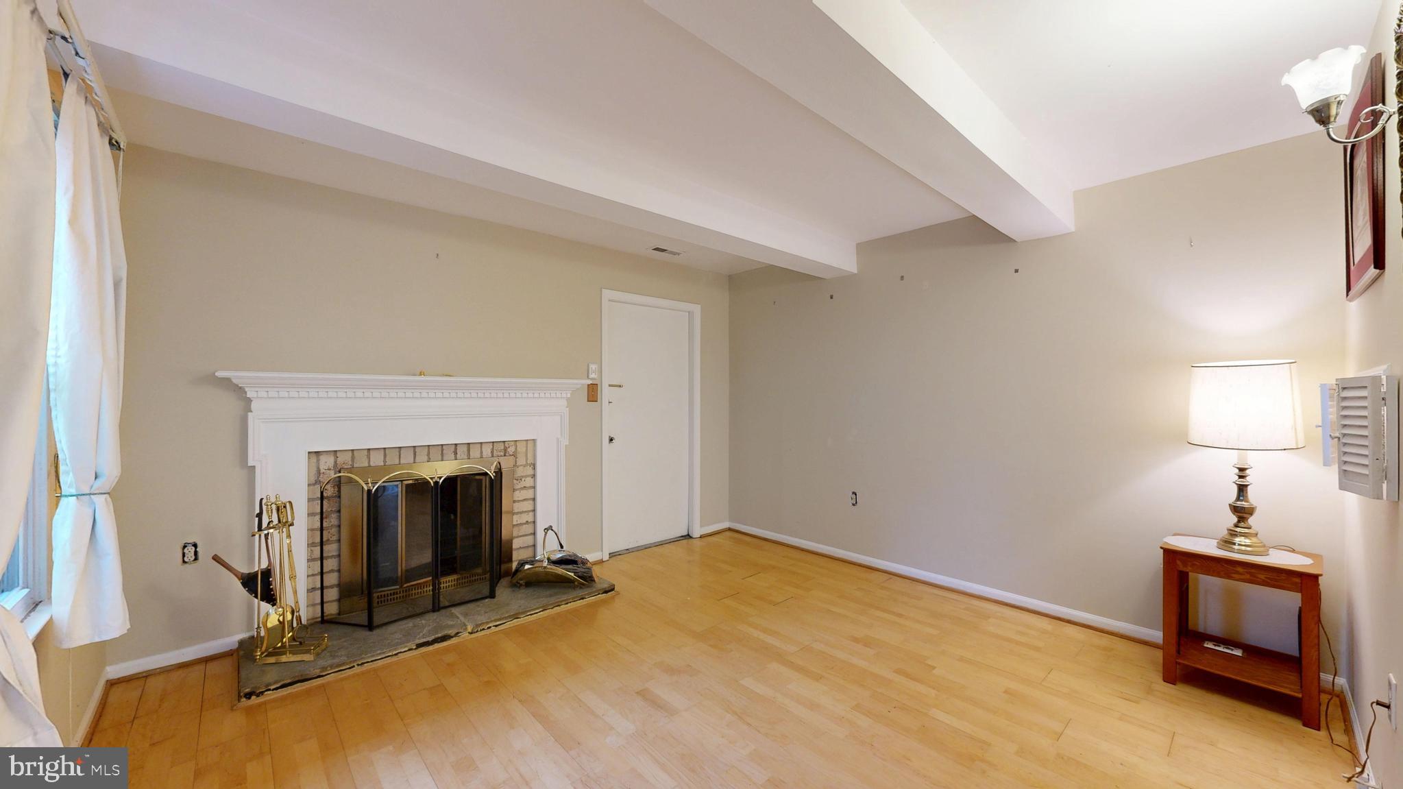 TOWNES OF MOOREFIELD - Residential