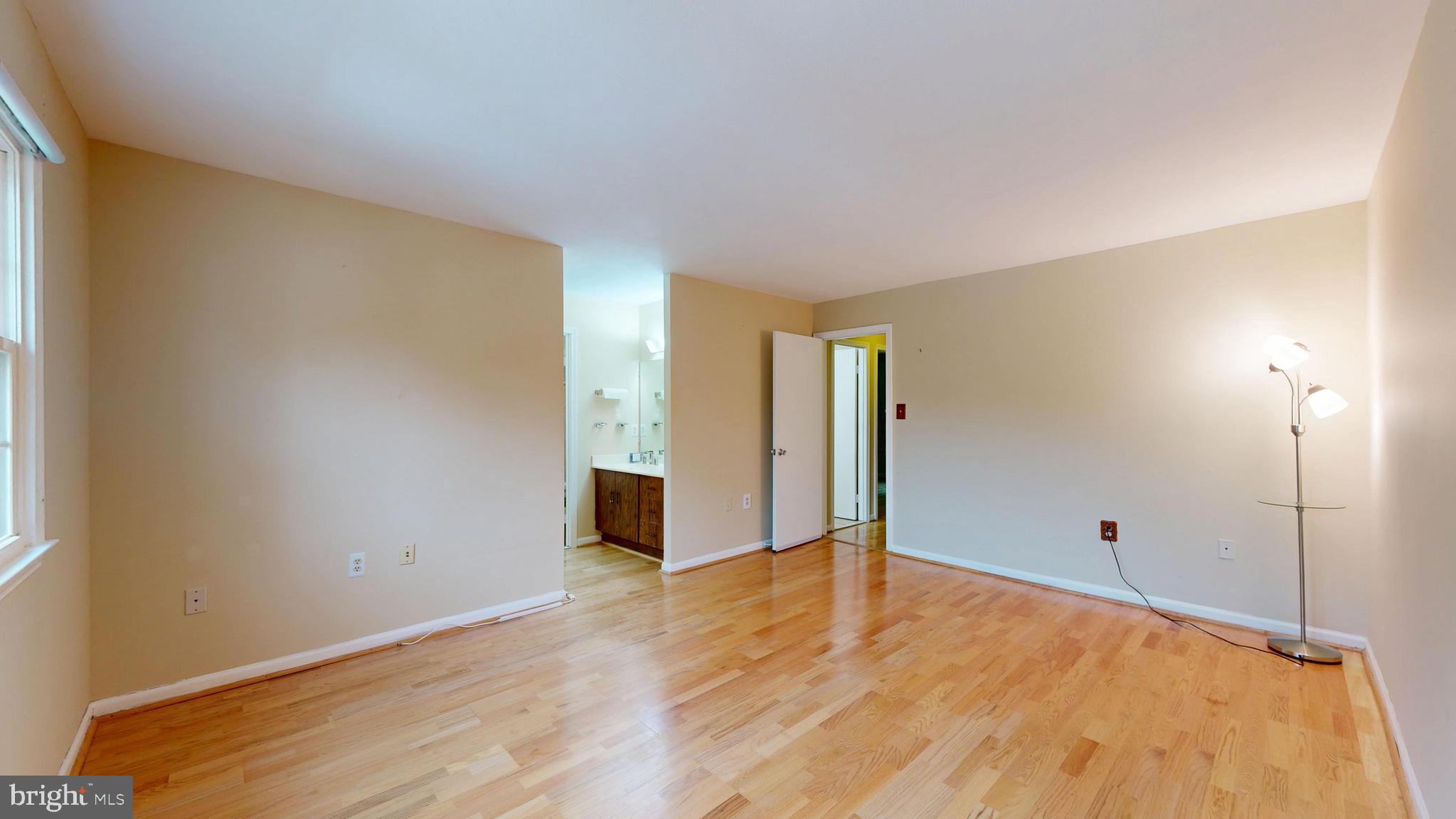 TOWNES OF MOOREFIELD - Residential