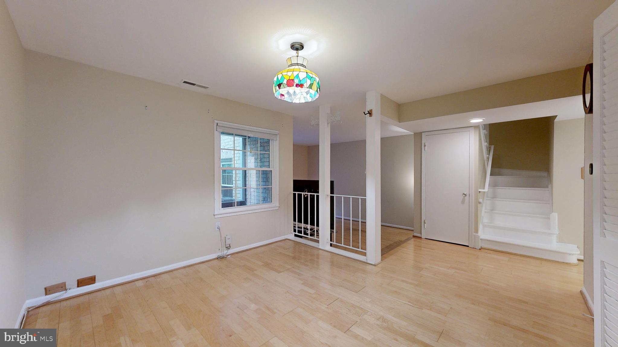 TOWNES OF MOOREFIELD - Residential