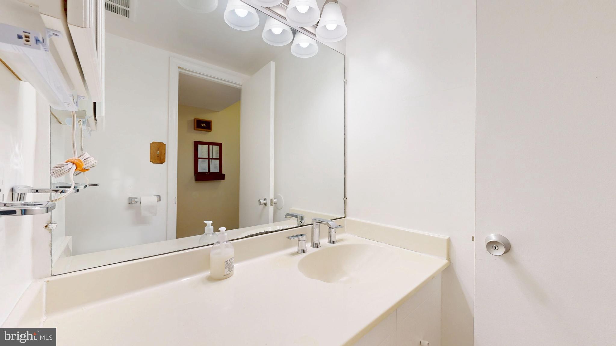 TOWNES OF MOOREFIELD - Residential