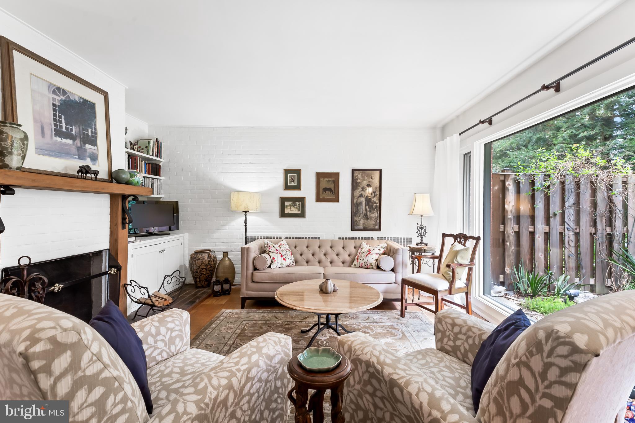 LAKEHURST - Residential