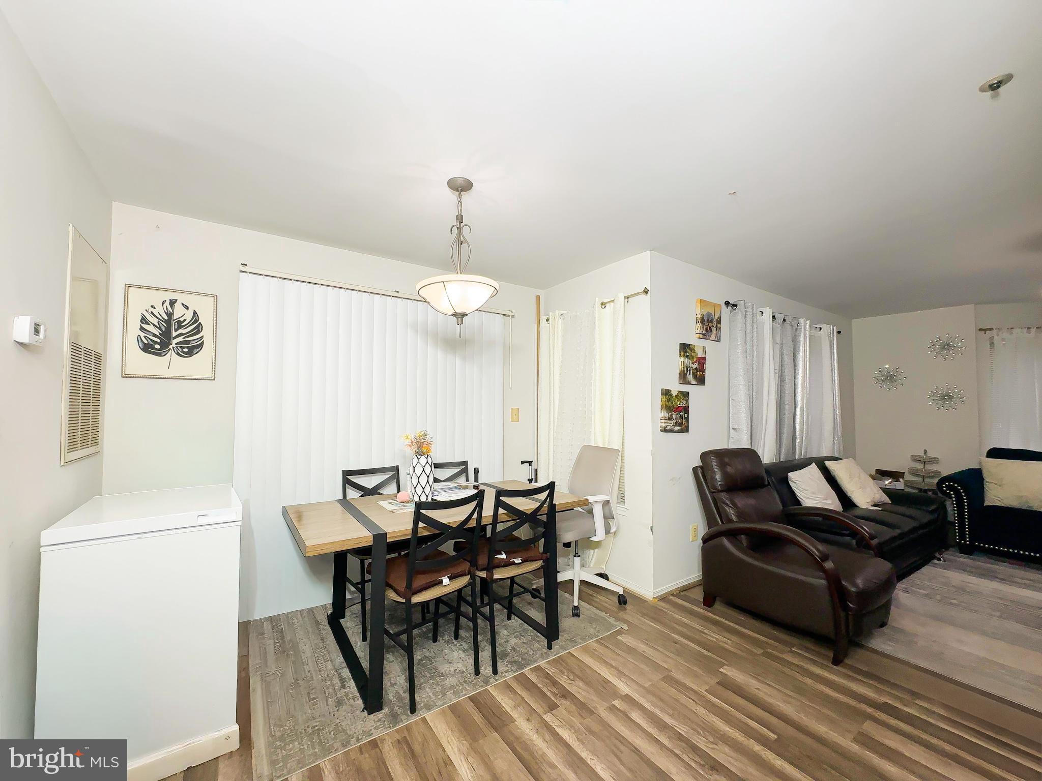 LORDS LANDING - Residential Lease