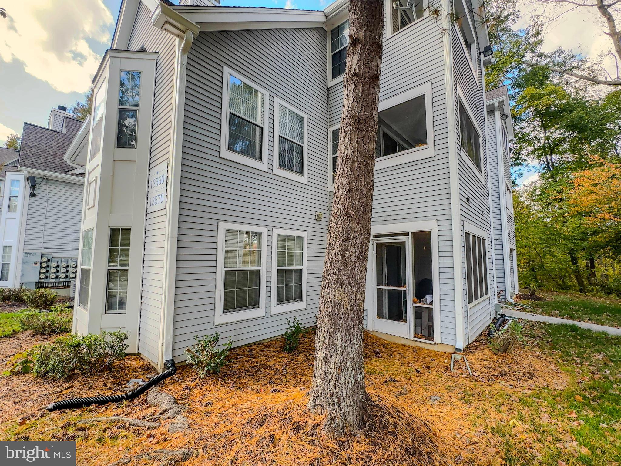 LORDS LANDING - Residential Lease