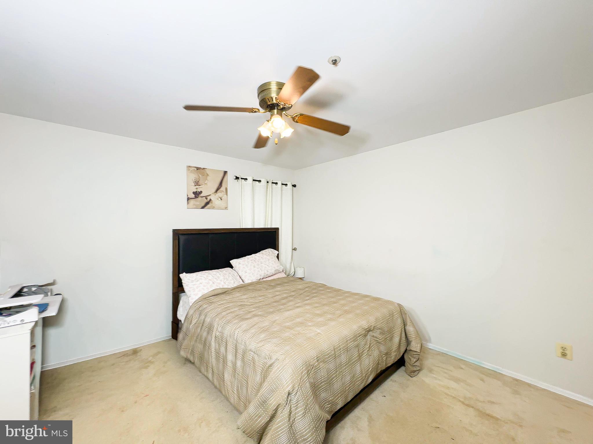 LORDS LANDING - Residential Lease