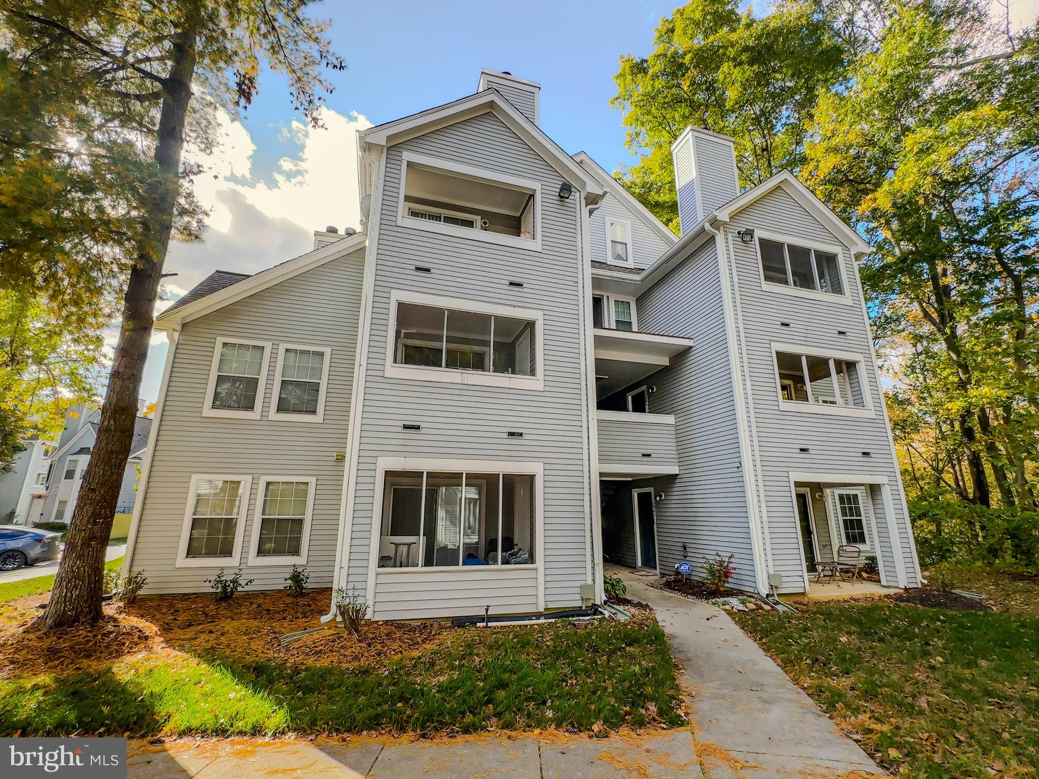 LORDS LANDING - Residential Lease