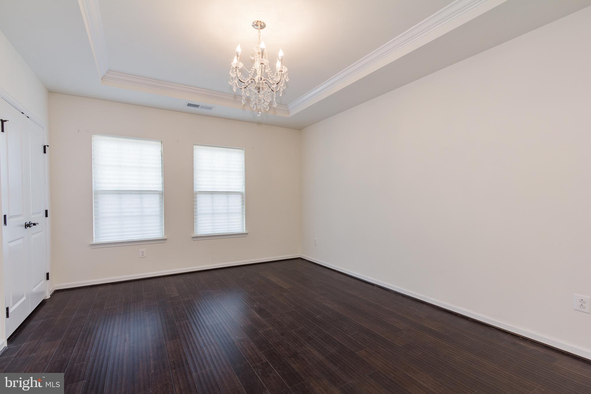 PARKSIDE - Residential