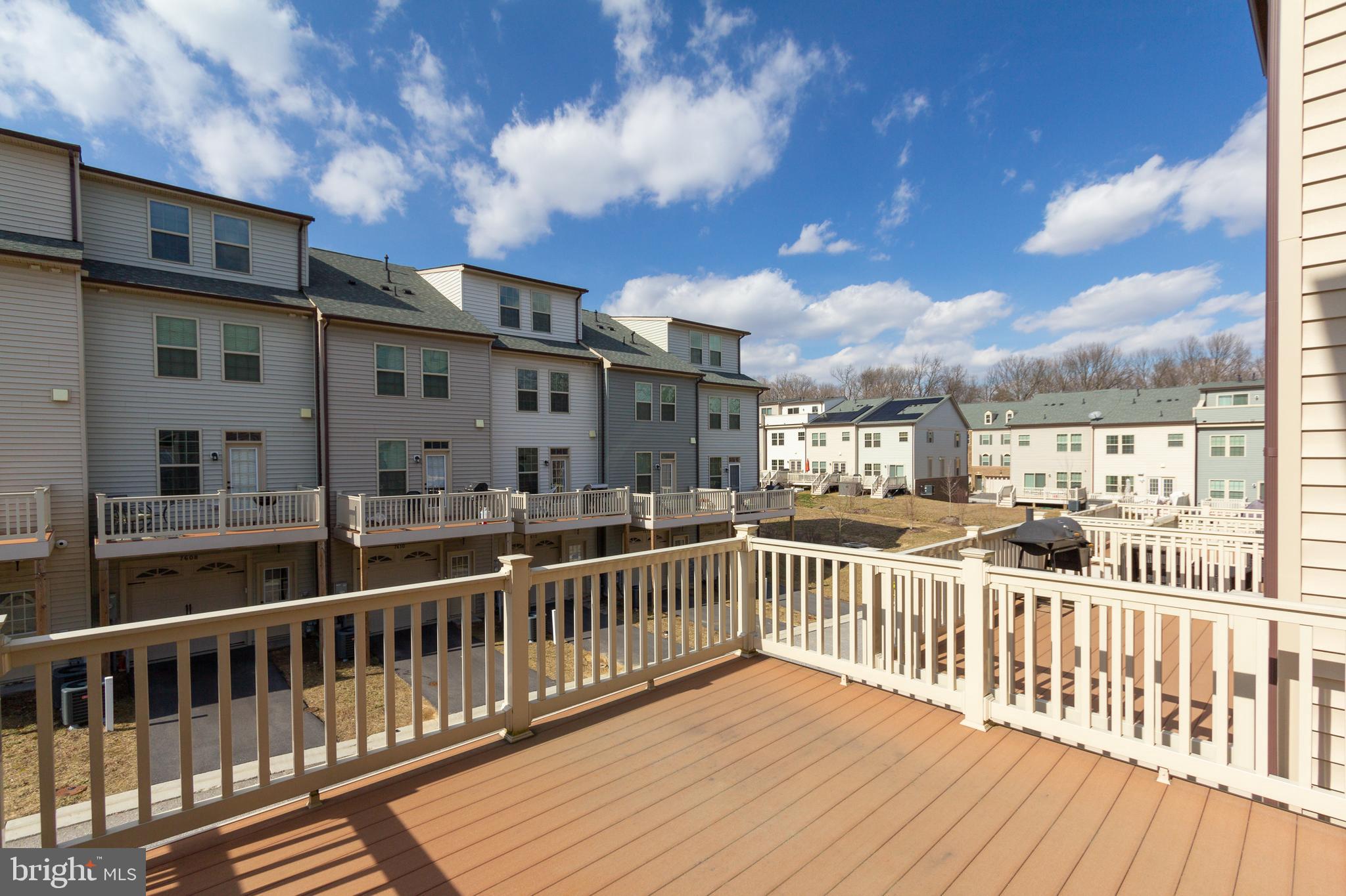 PARKSIDE - Residential