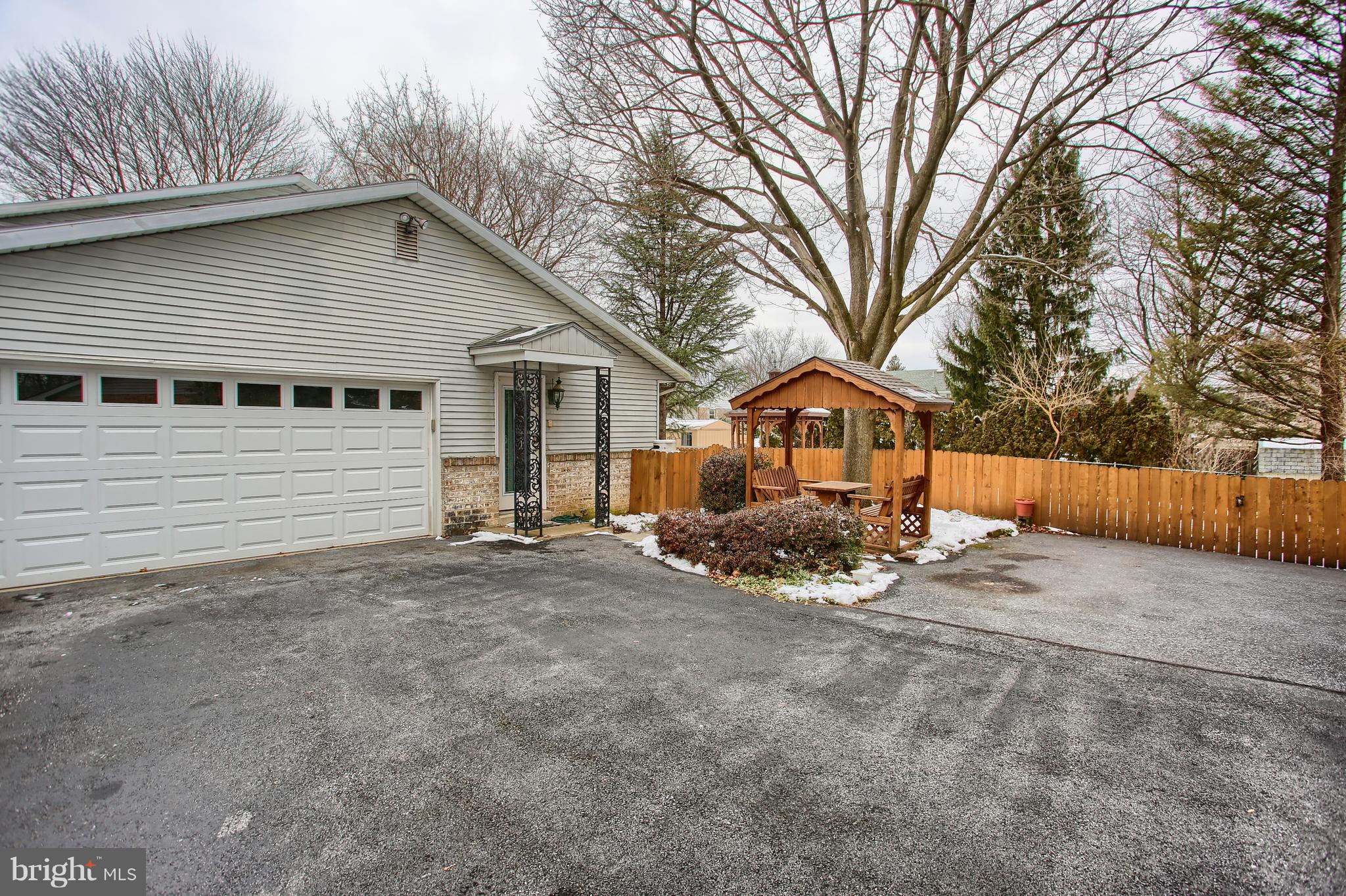 FOREST PARK - Residential