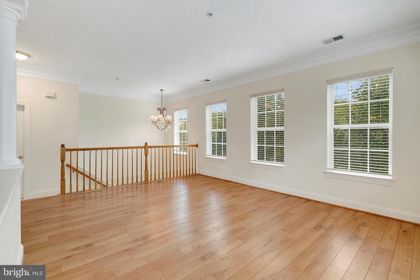 JEFFERSON PARK - Residential Lease