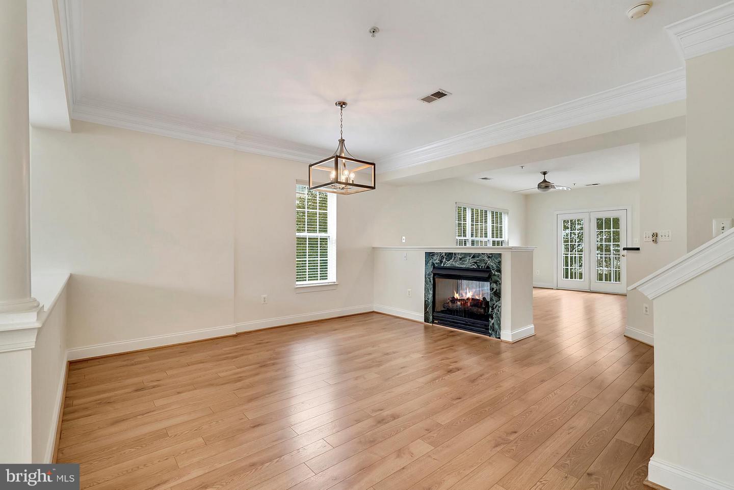 JEFFERSON PARK - Residential Lease