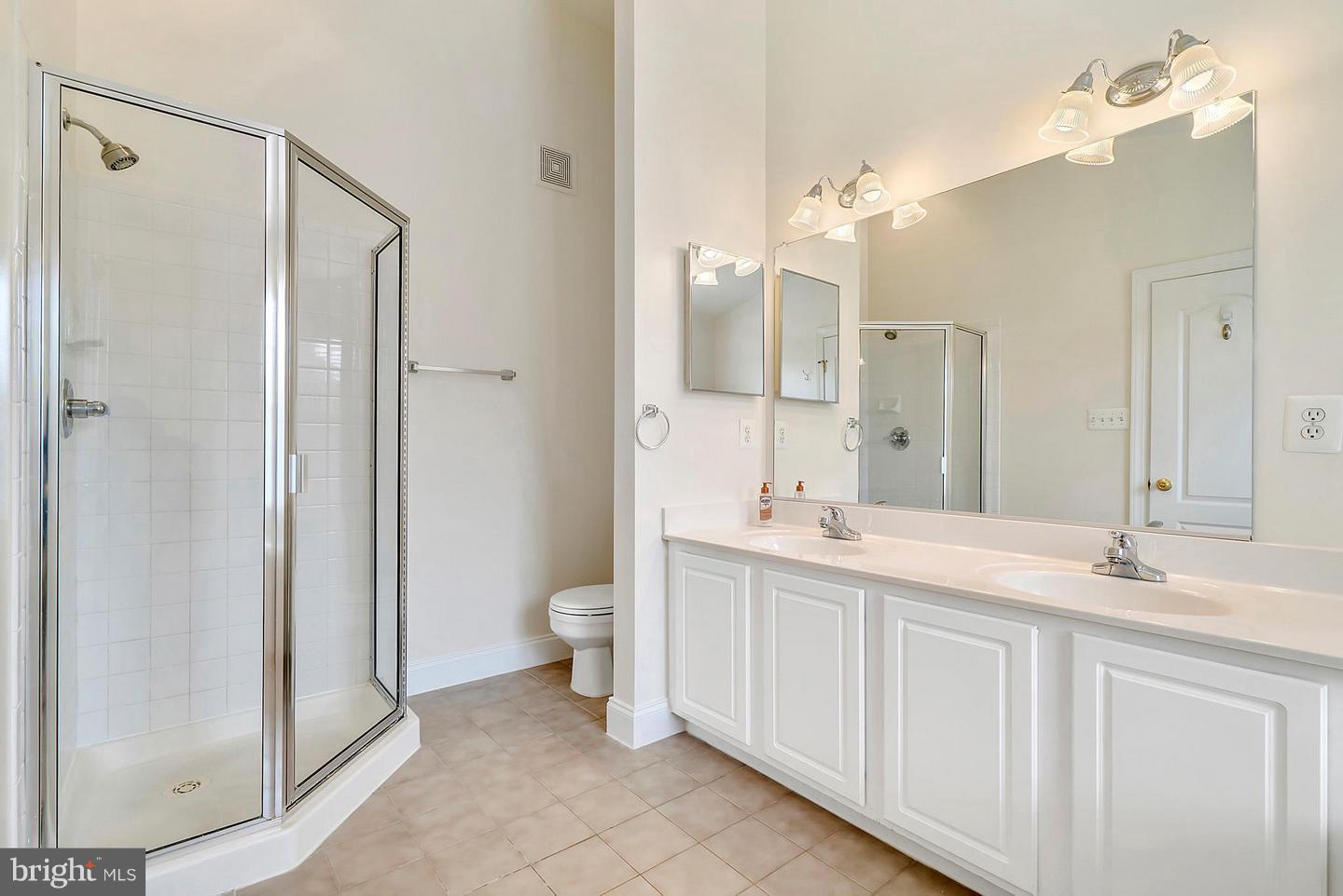 JEFFERSON PARK - Residential Lease